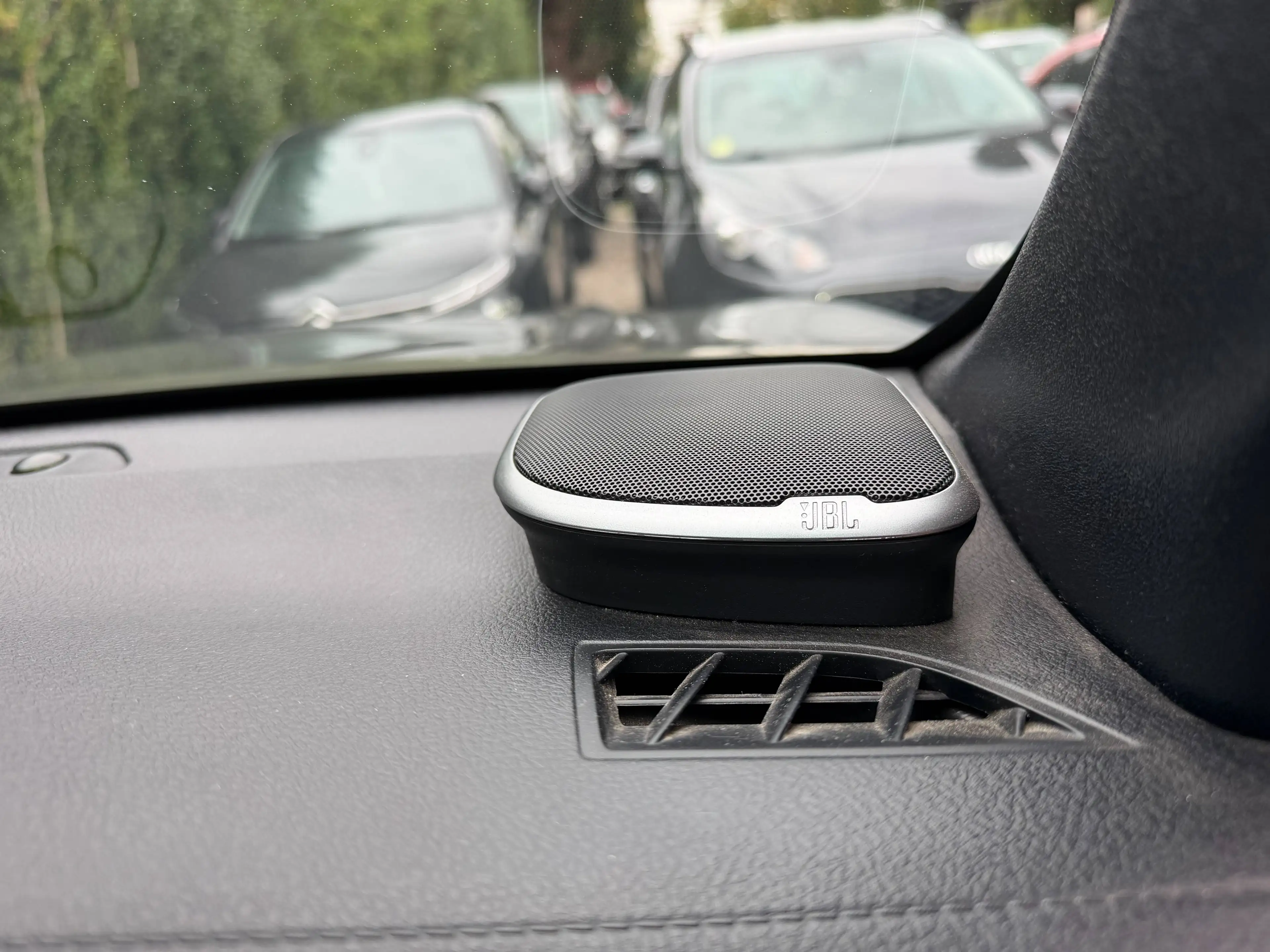 Toyota Hilux 2.8 D-4D 4WD Invincible+NAVI+CUIR+CAMERA+JANTES+EURO 6D — photo 14