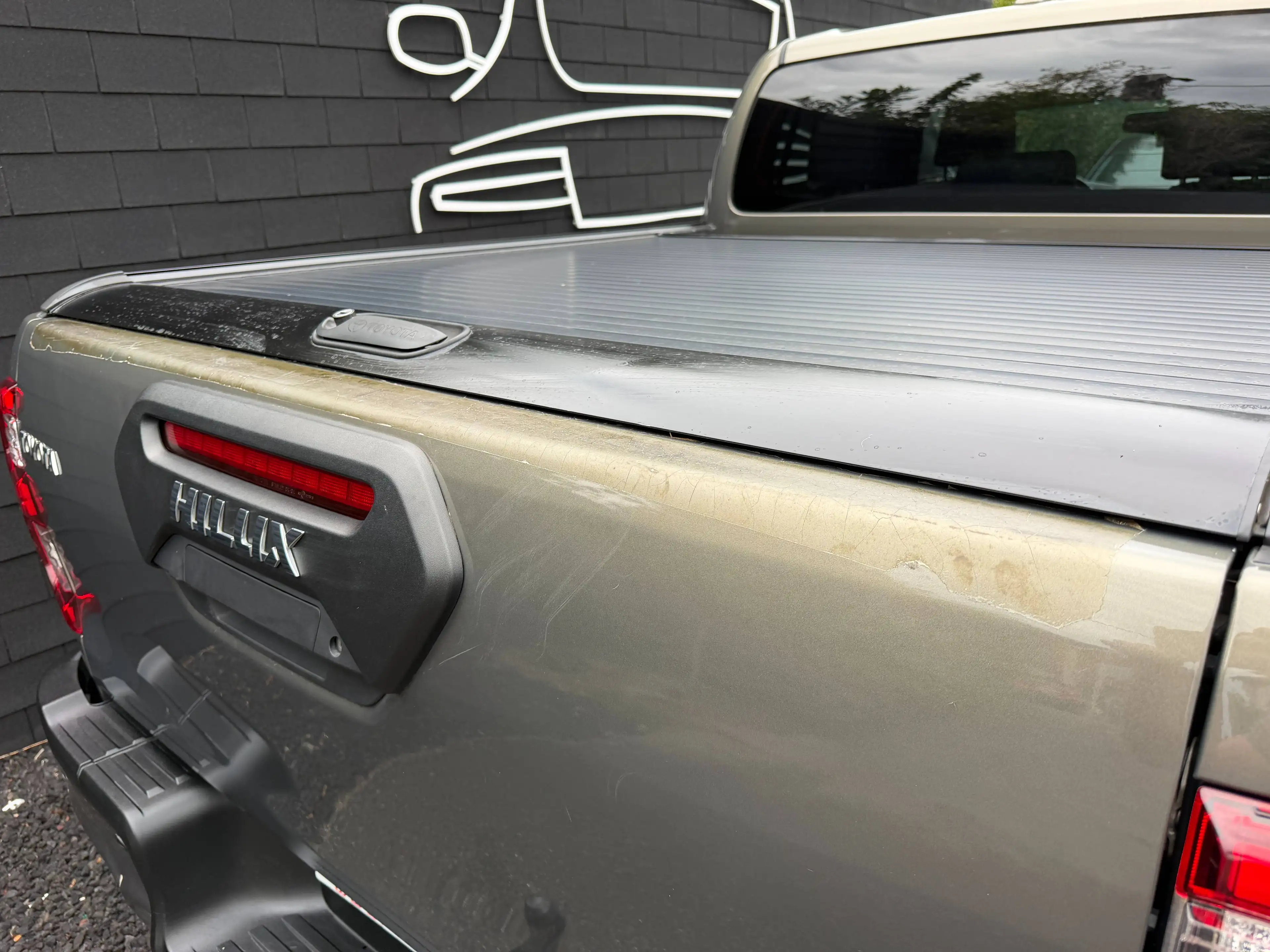 Toyota Hilux 2.8 D-4D 4WD Invincible+NAVI+CUIR+CAMERA+JANTES+EURO 6D — photo 8