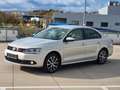 Volkswagen Jetta VI Comfortline Navi Leder SHZ PDC Keyless Or - thumbnail 3