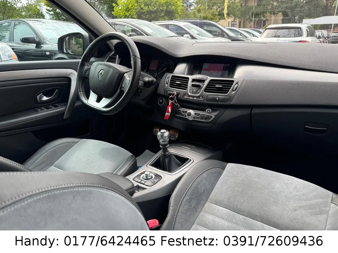 Renault Laguna Grandtour GT dCi 4Control/XENON/LEDER/NAV Schwarz - 2
