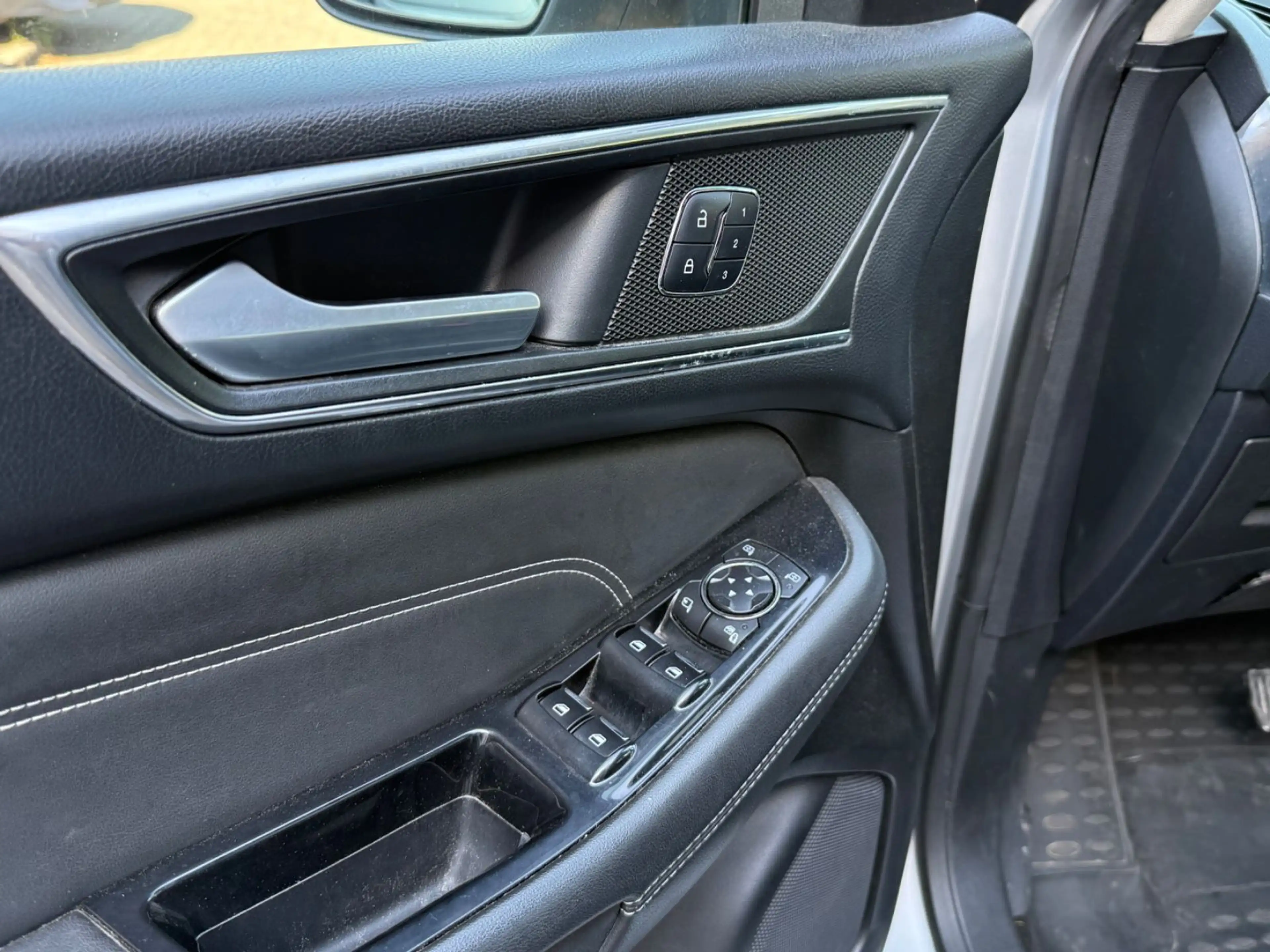 Ford Galaxy Titanium 2.0 TDCI Automatik Leder Keyless — photo 13