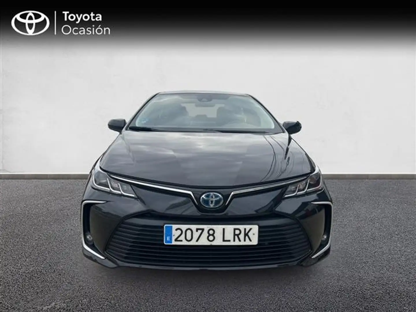 Toyota Corolla Sedán 125H Business Plus Zwart - 2