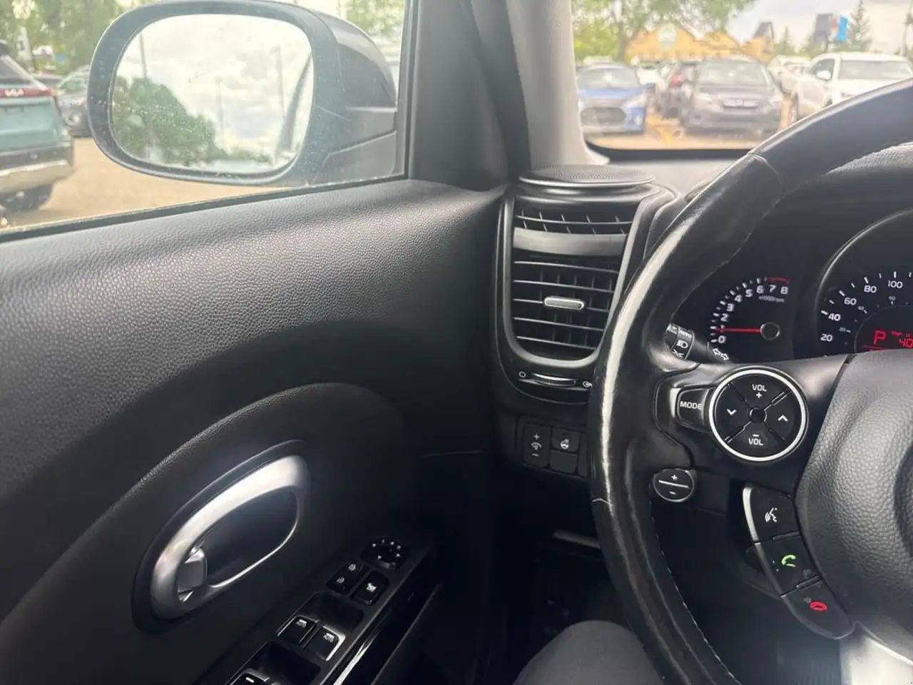 Kia Soul снимка Kia Soul