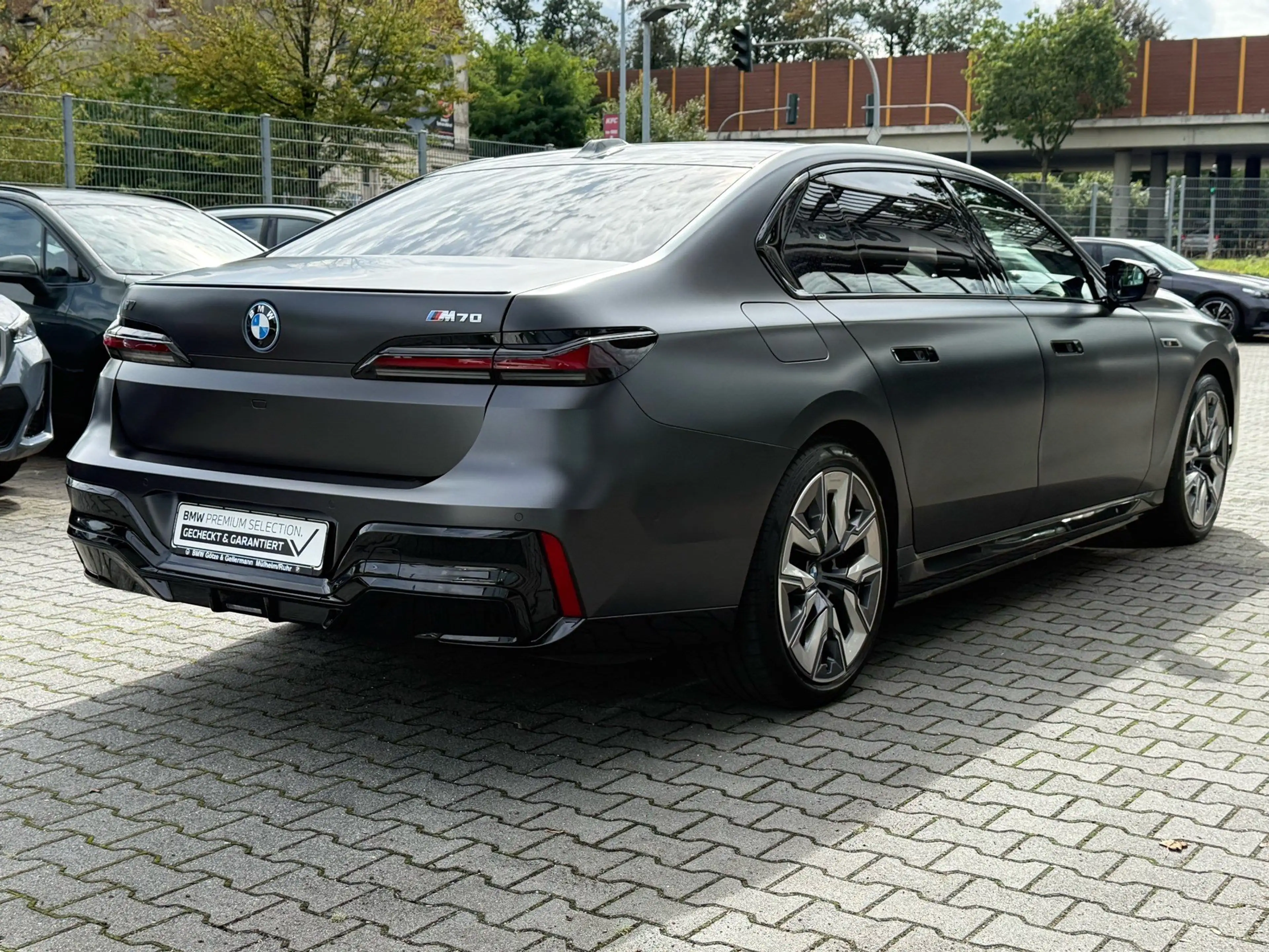 BMW i7 M70 xDrive M Performance Paket Ex.LoungeSeat. — photo 2