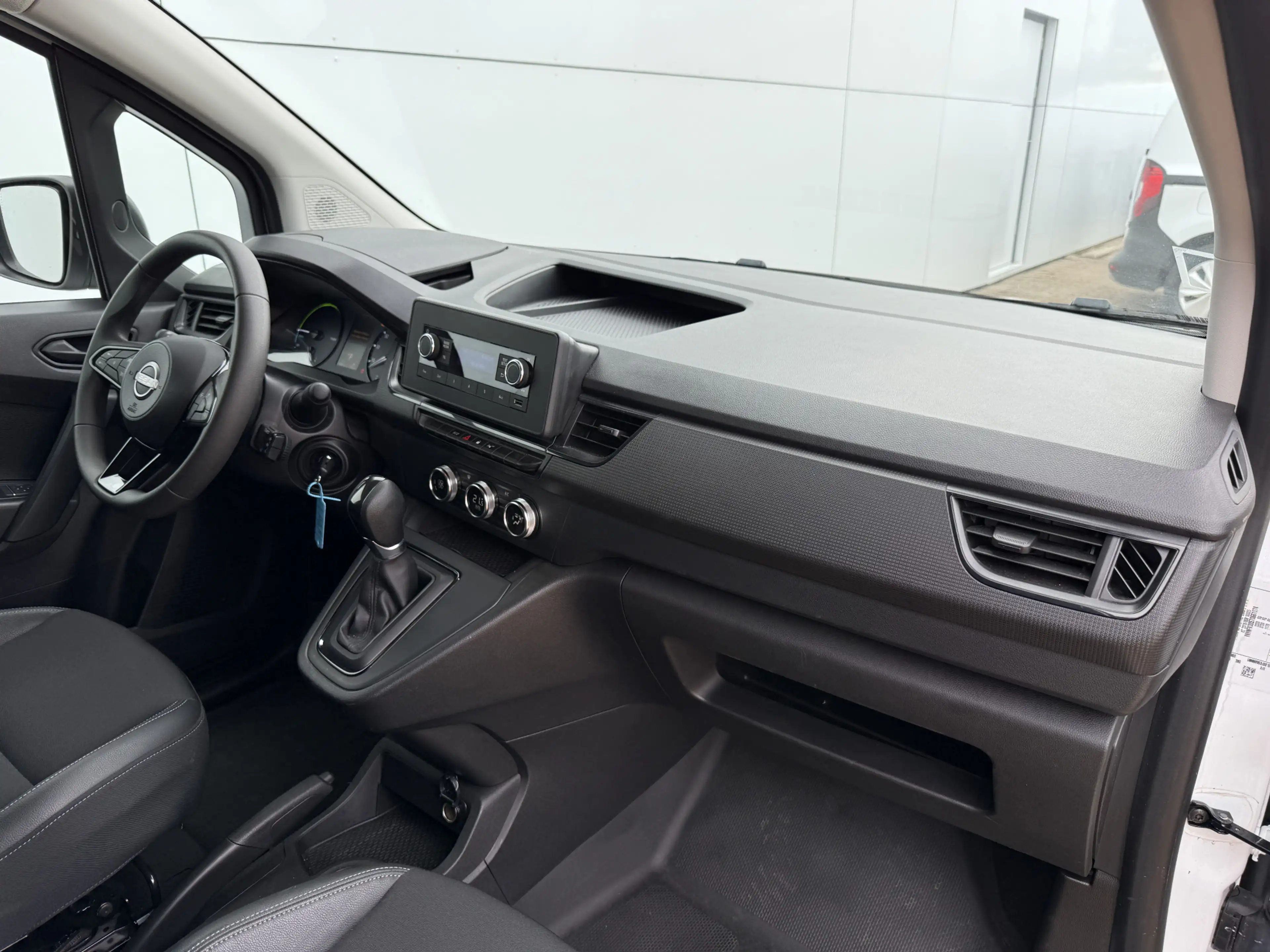 Nissan Townstar EV 45kWh L1 260KM WLTP LED Climate Control Cruise Con — photo 10