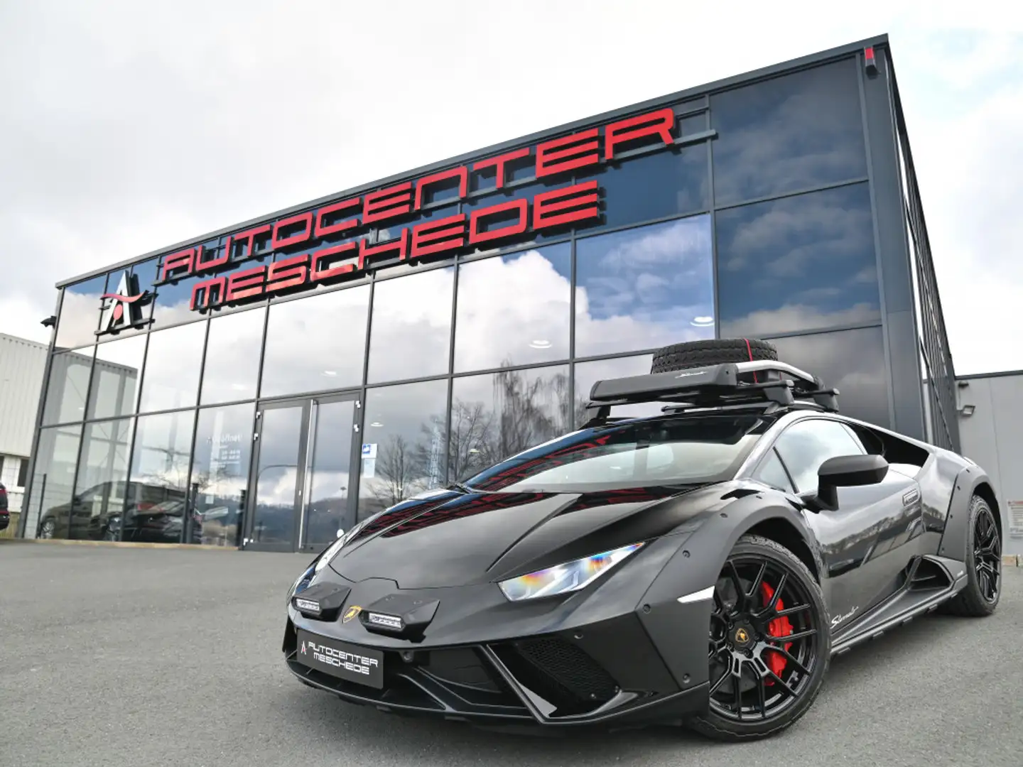 Lamborghini Huracán STERRATO Sport Seats* Dachkorb* Bügel !* Schwarz - 1