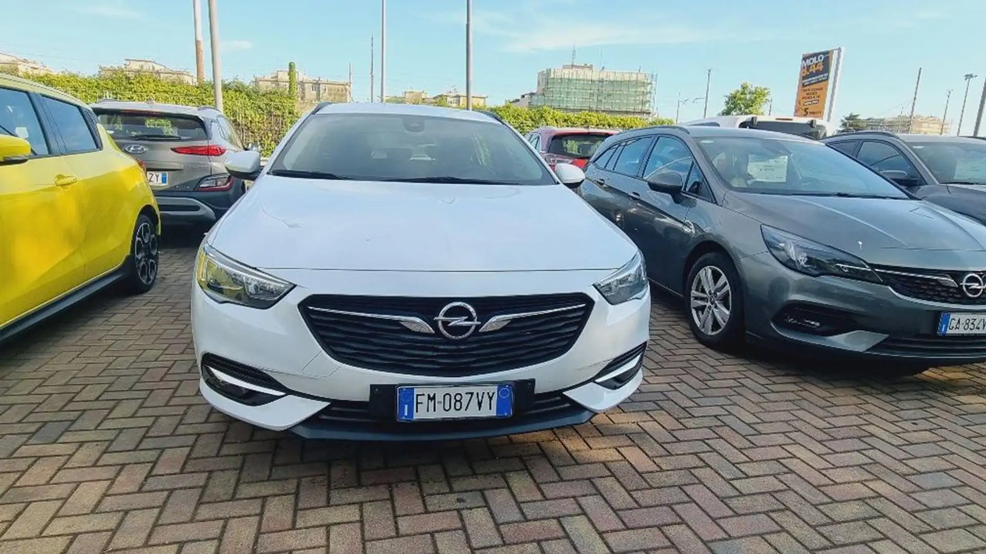 Opel Insignia 1.5 Turbo S&S Sports Tourer Advance Blanco - 1