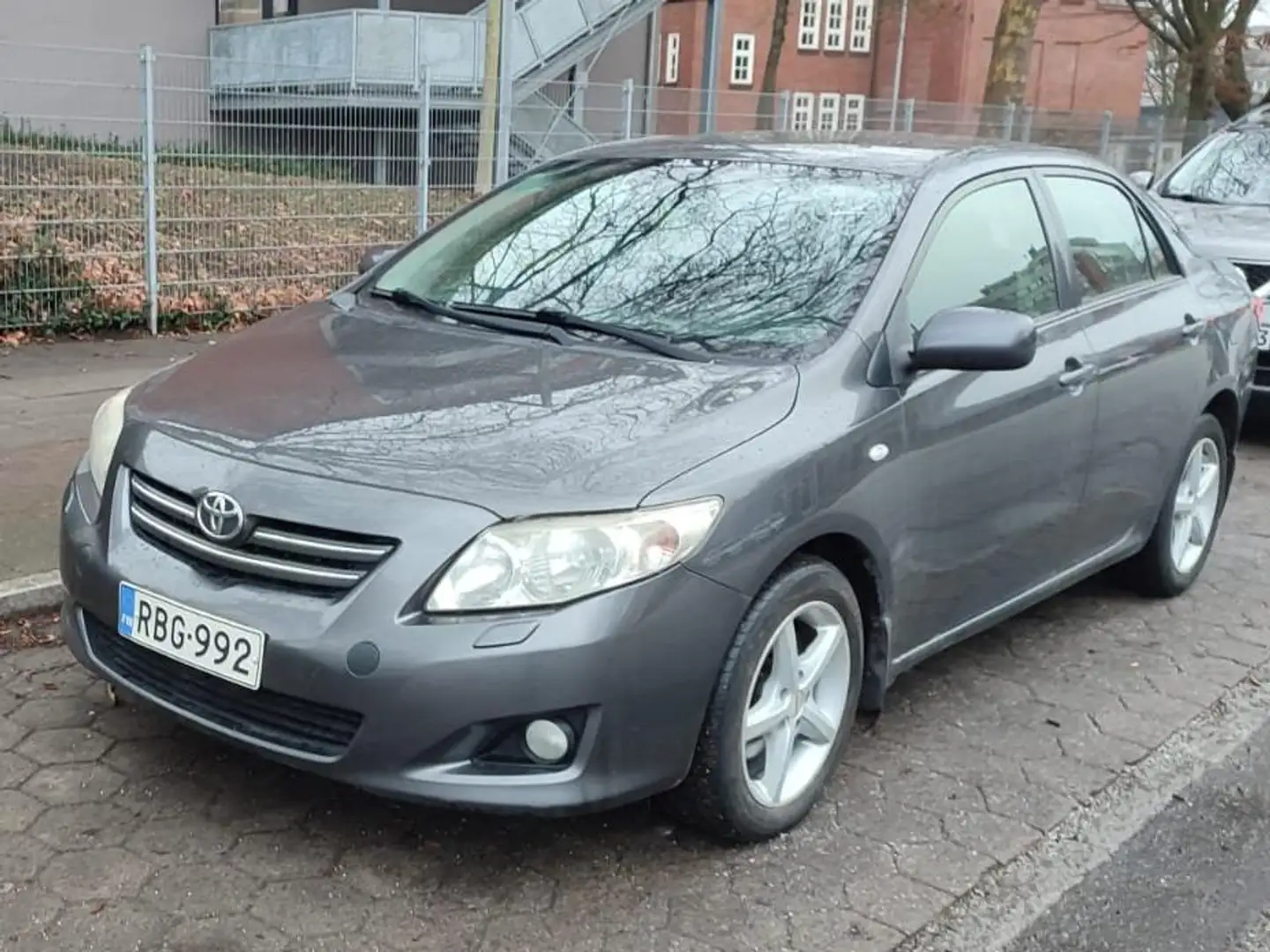 Toyota Corolla Toyota Corolla D4D 1,4 Liter Grau - 2