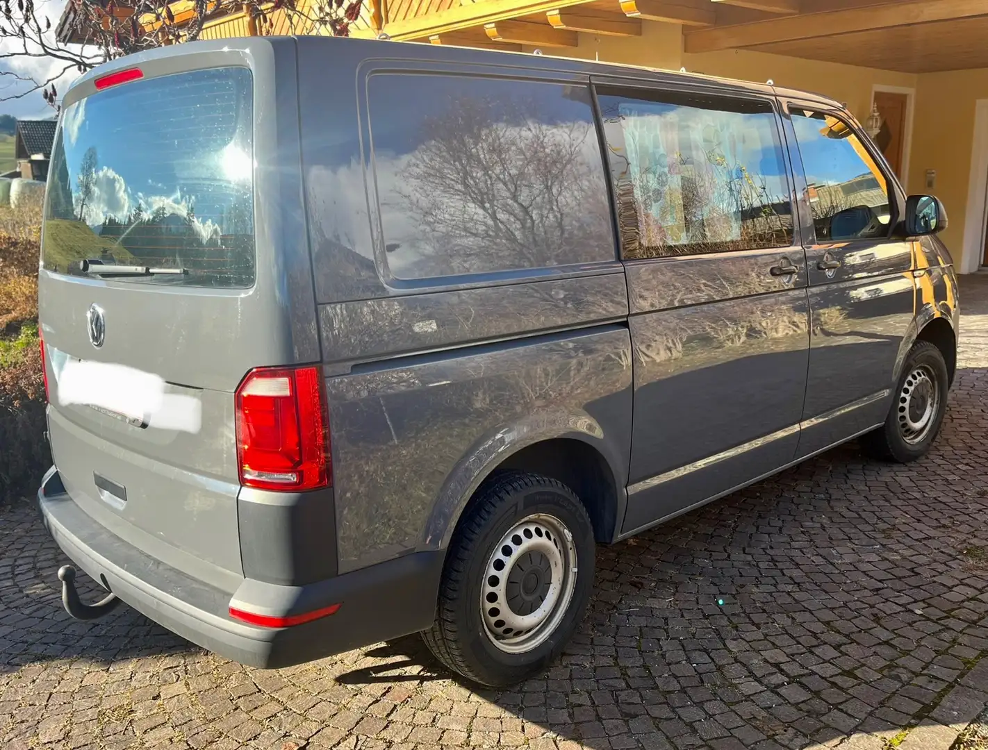 Volkswagen T6 Transporter Grau - 2