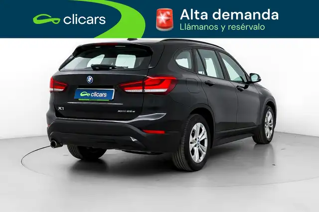 BMW X1 view 5