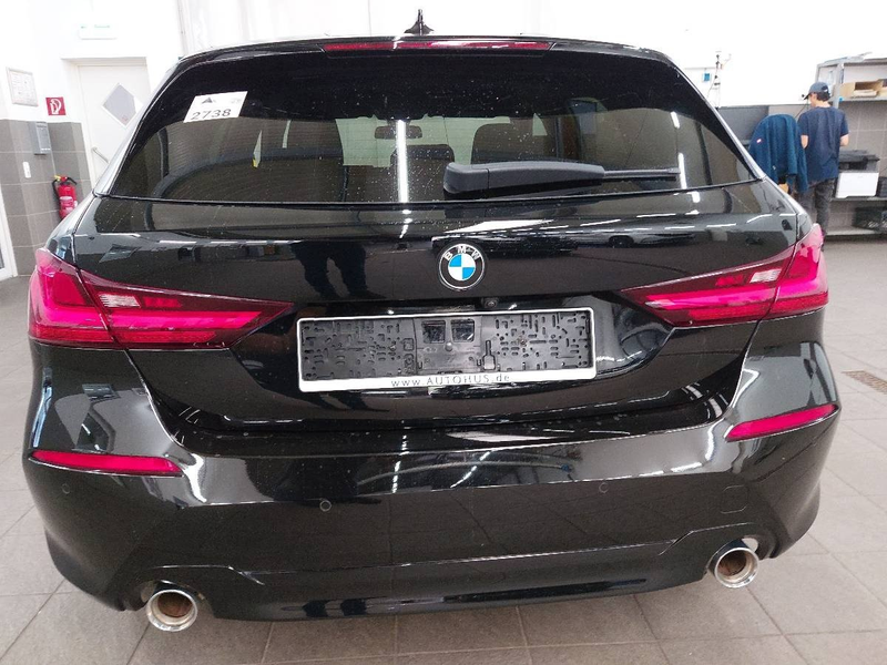 BMW 118 dA Advantage NAVI LED SHZ HUD RFK — photo 6