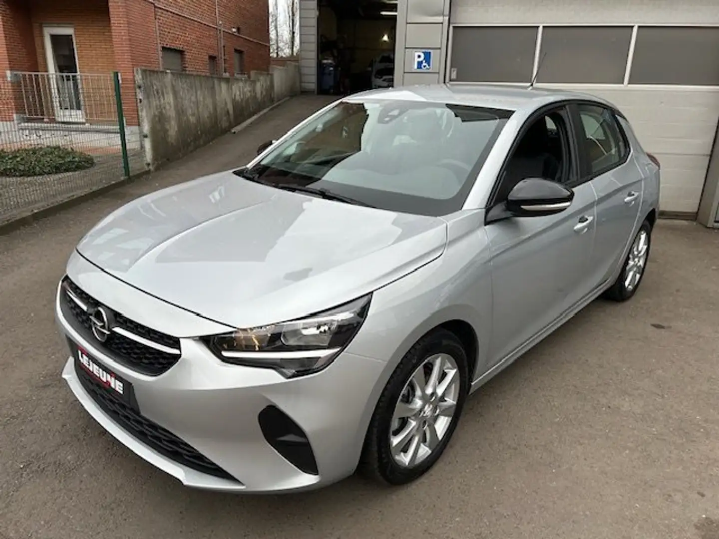 Opel Corsa 1.5 Turbo D Edition +GPS - Très belle! Garantie Grijs - 1
