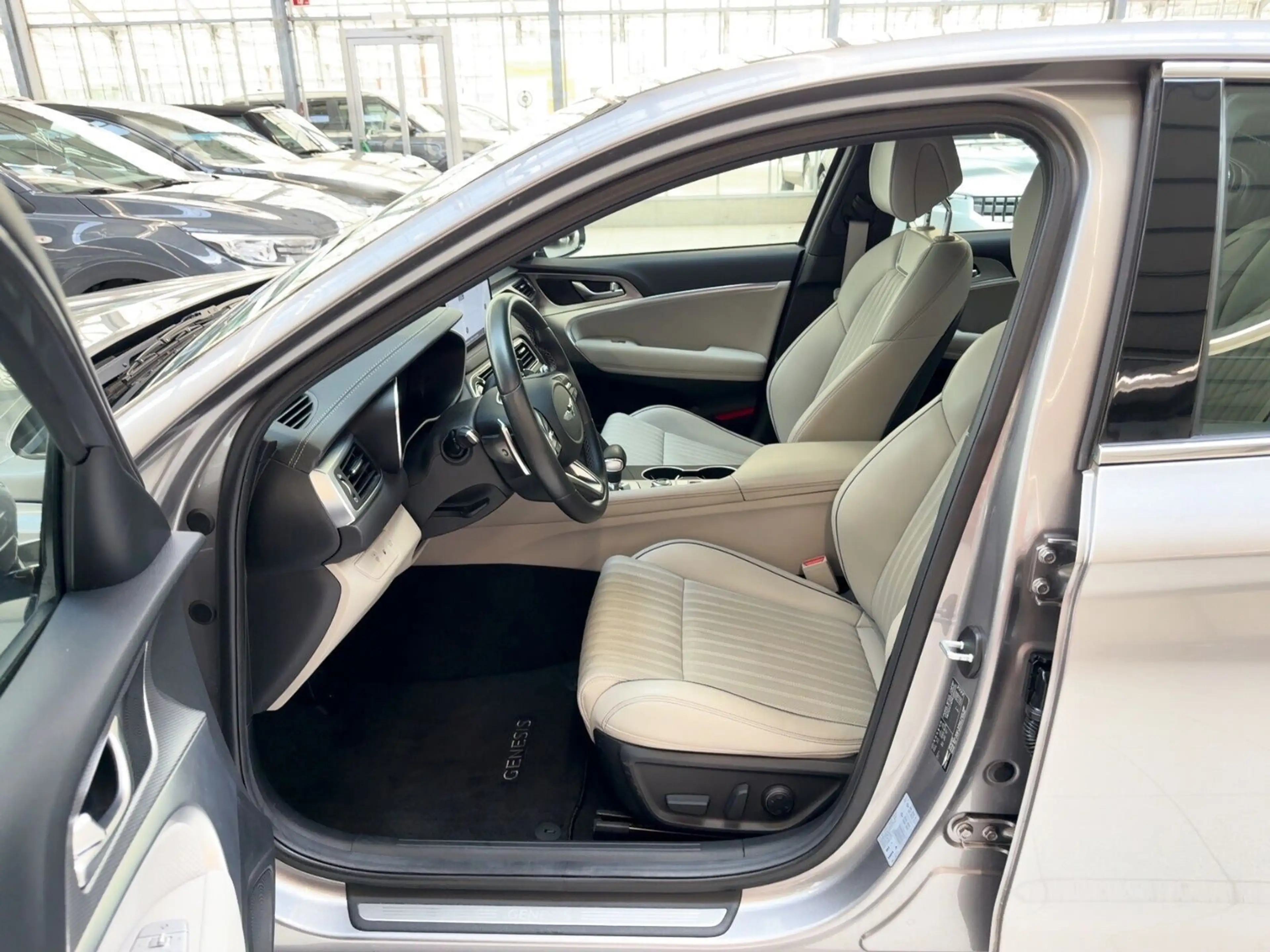 Genesis G70 2.0 T Plus Sport RWD ACC|LED|Kamera|Leder — photo 8