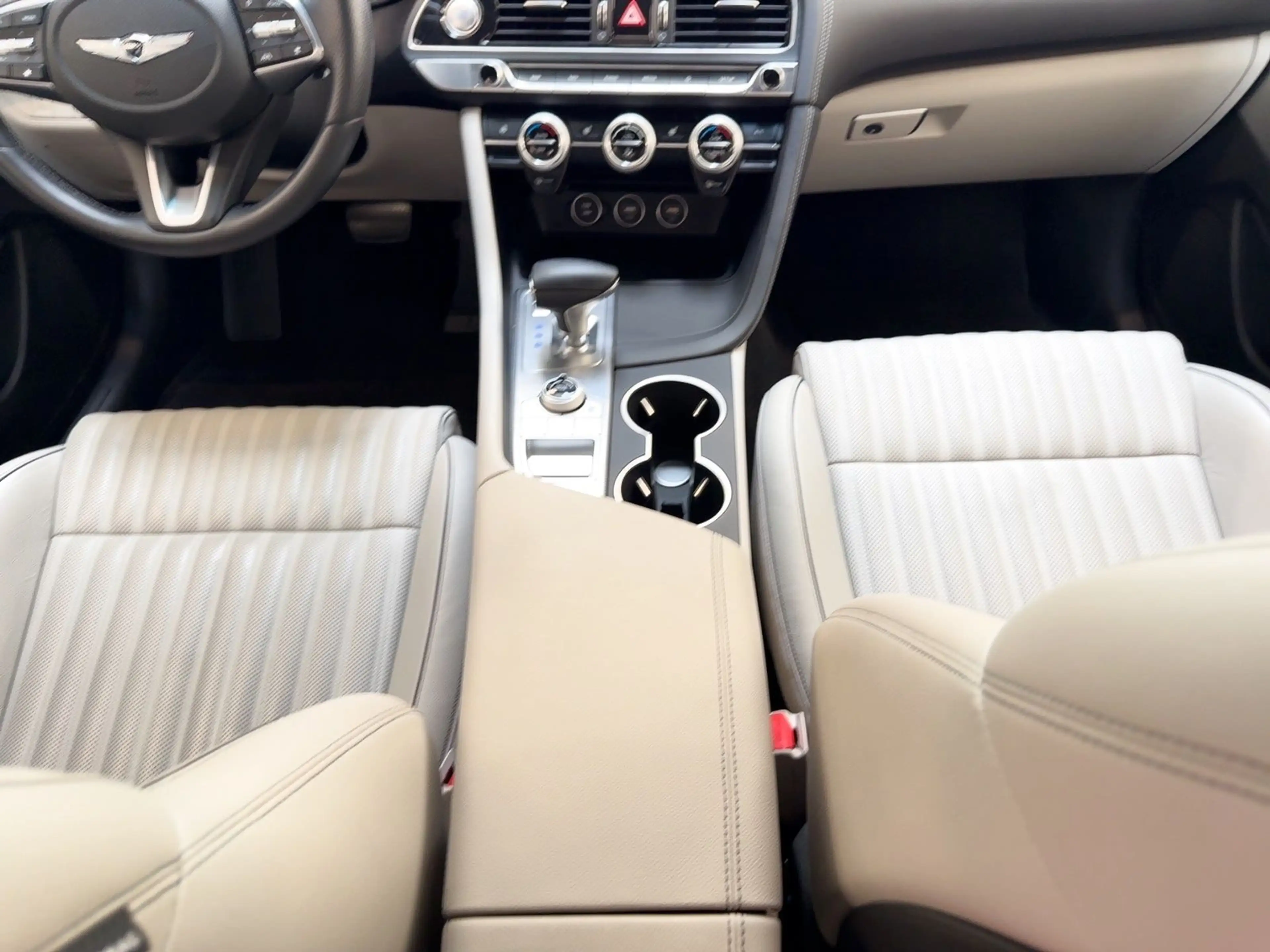 Genesis G70 2.0 T Plus Sport RWD ACC|LED|Kamera|Leder — photo 14