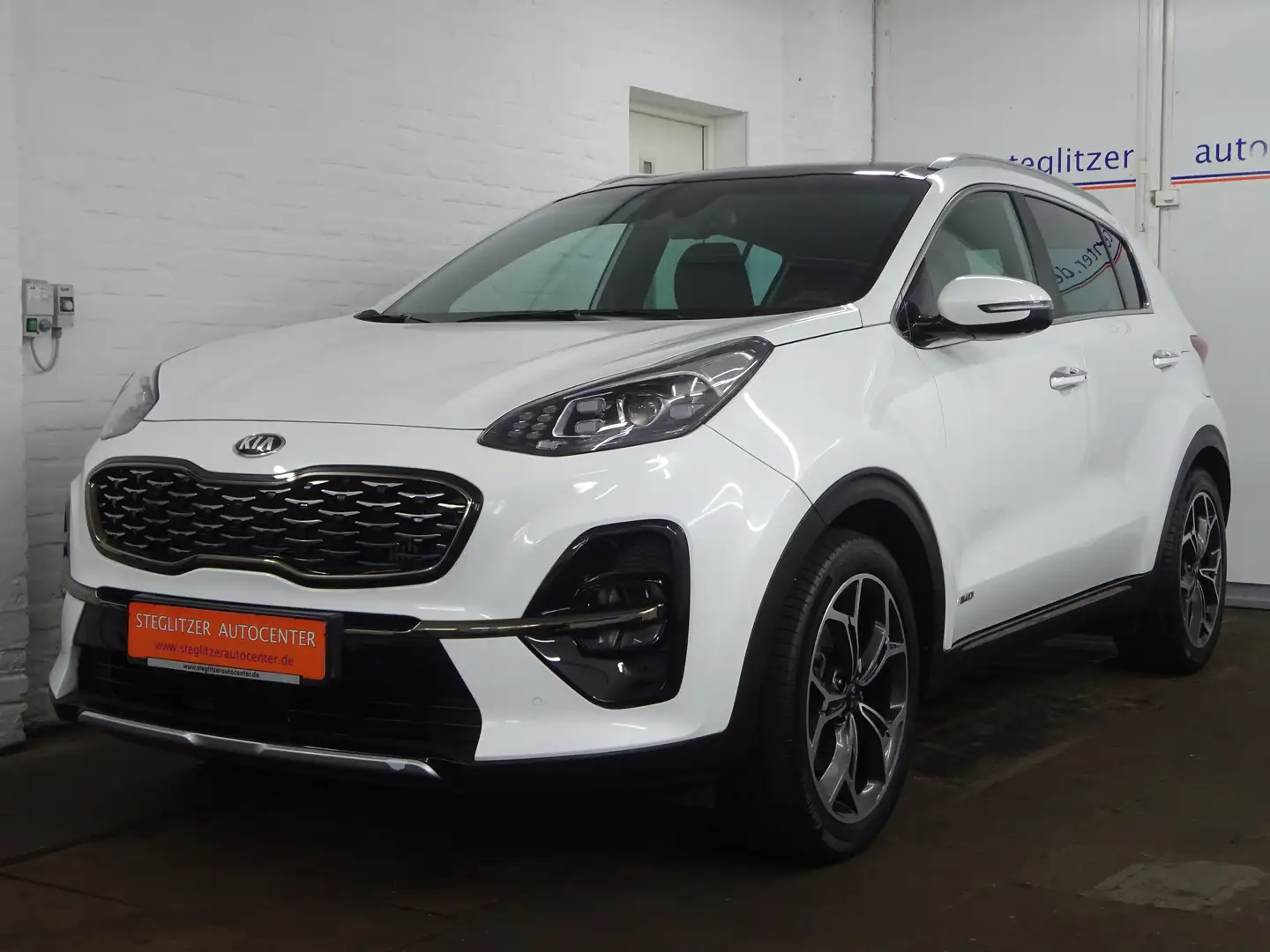 Kia Sportage GT Line 4WD Automatik/ACC/Pano/360°/LED Weiß - 1