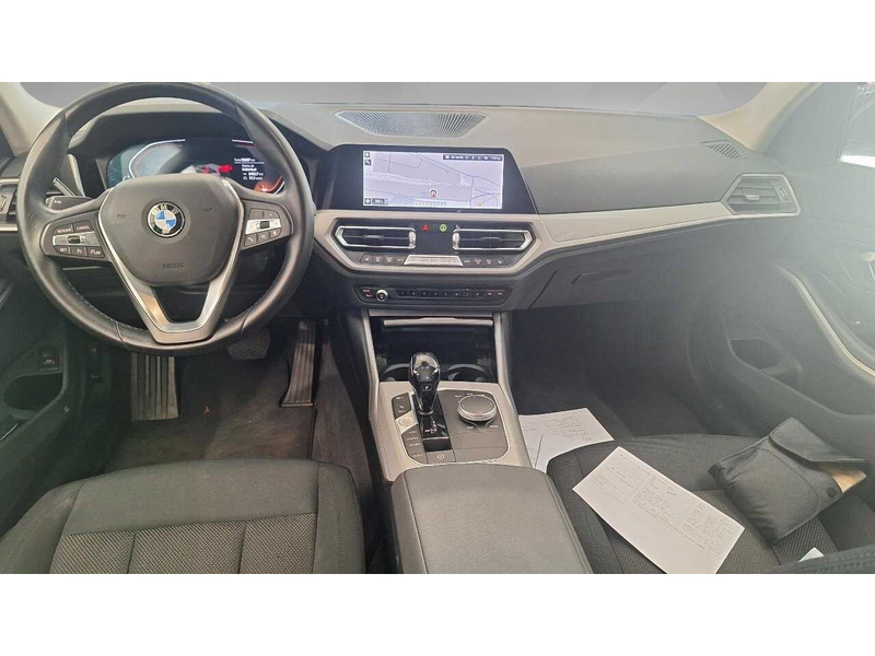 BMW 318 i Touring Advantage El.Heckkl. Key LED Lane — photo 5