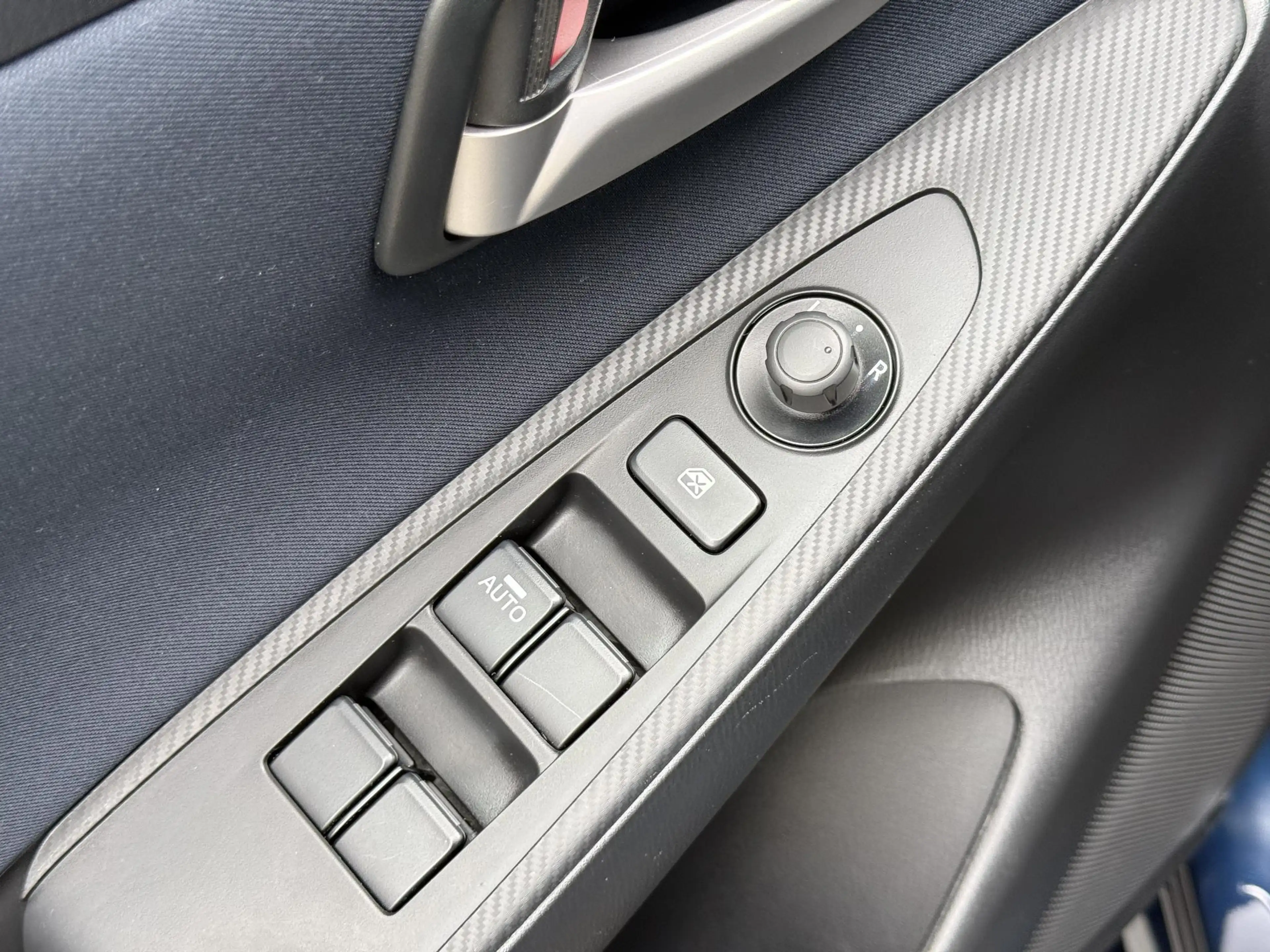 Mazda 2 1.5 Skyactiv-G Skylease GT sensoren achter | Stoel — photo 5