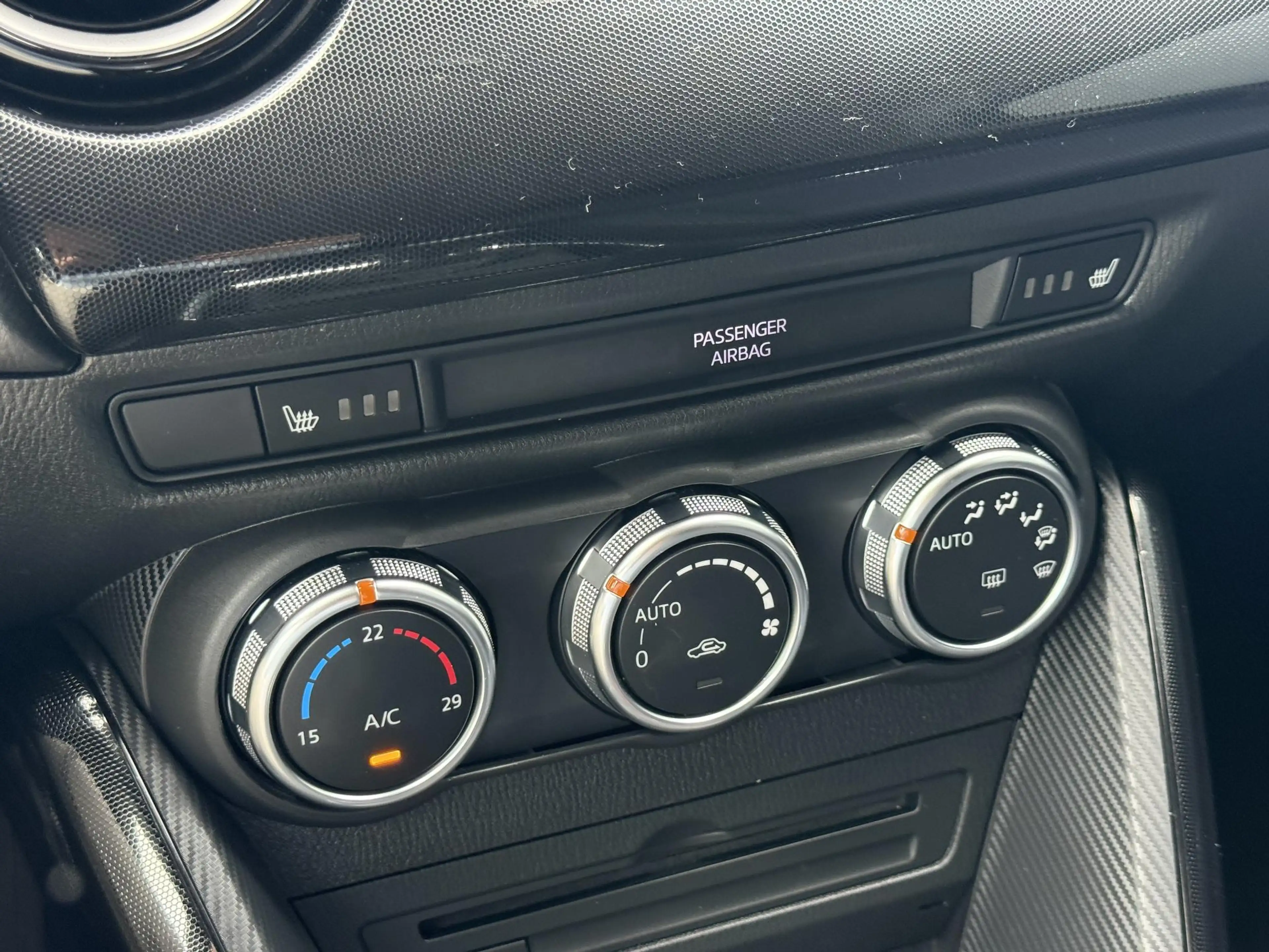 Mazda 2 1.5 Skyactiv-G Skylease GT sensoren achter | Stoel — photo 11