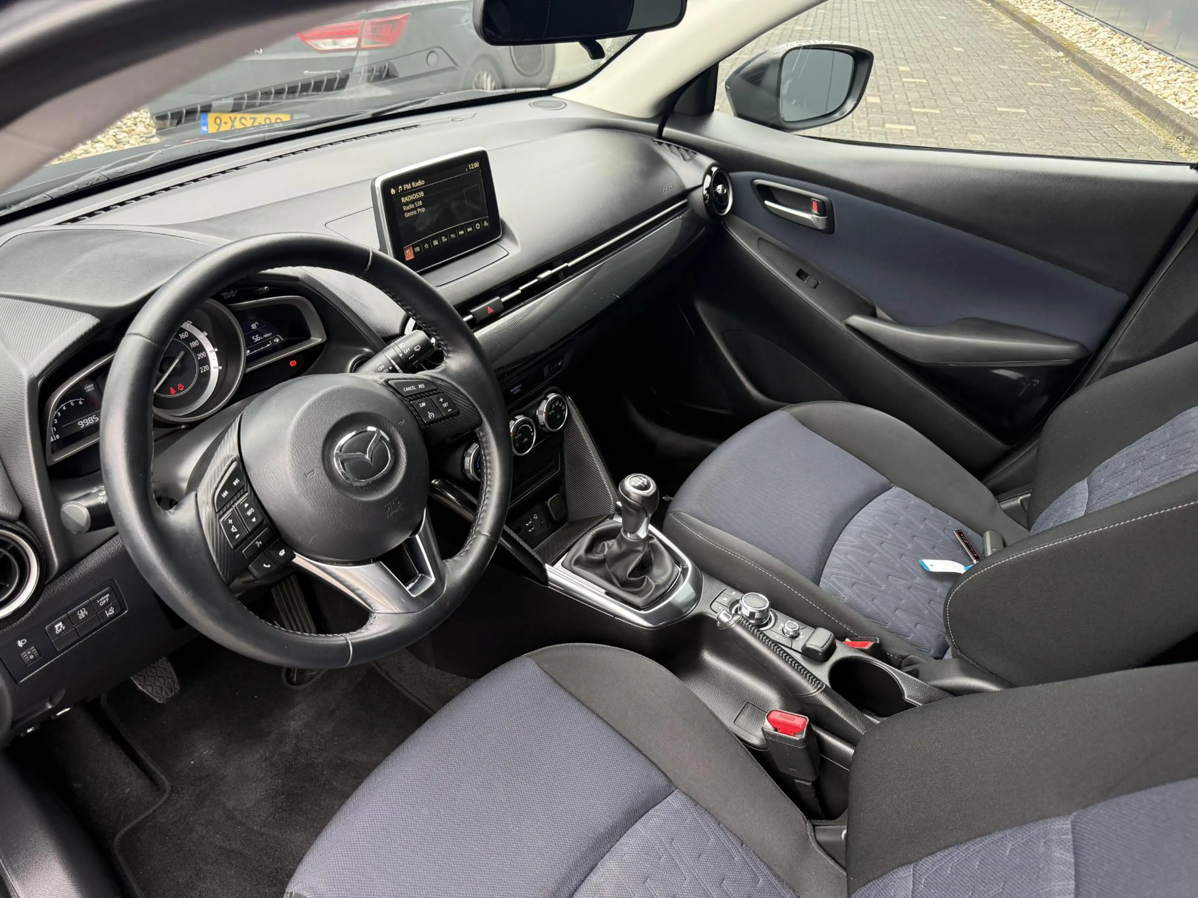 Mazda 2 1.5 Skyactiv-G Skylease GT sensoren achter | Stoel — photo 4