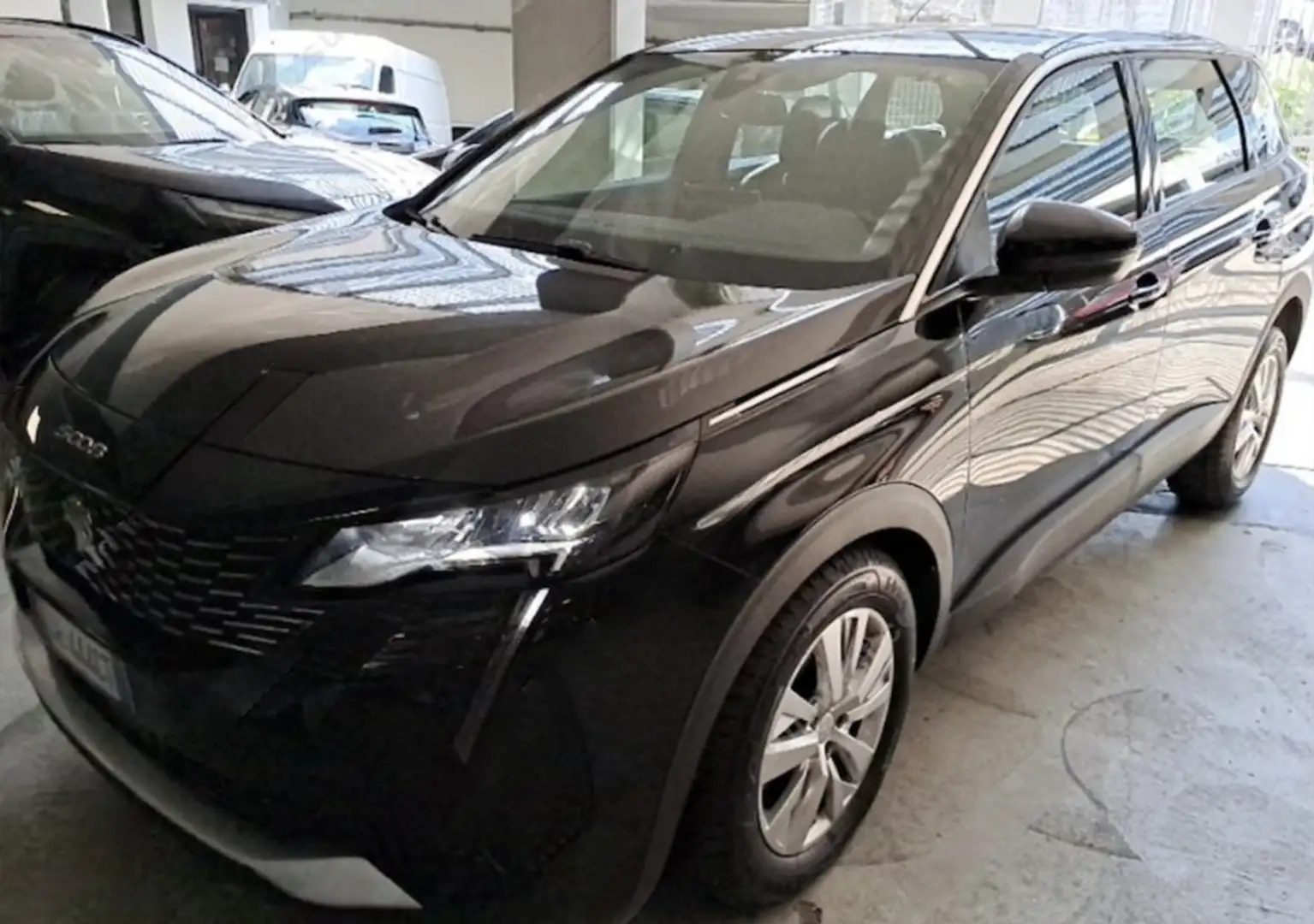 Peugeot 5008 1.5 bluehdi Business s&s 130cv 5p.ti eat8 Noir - 2