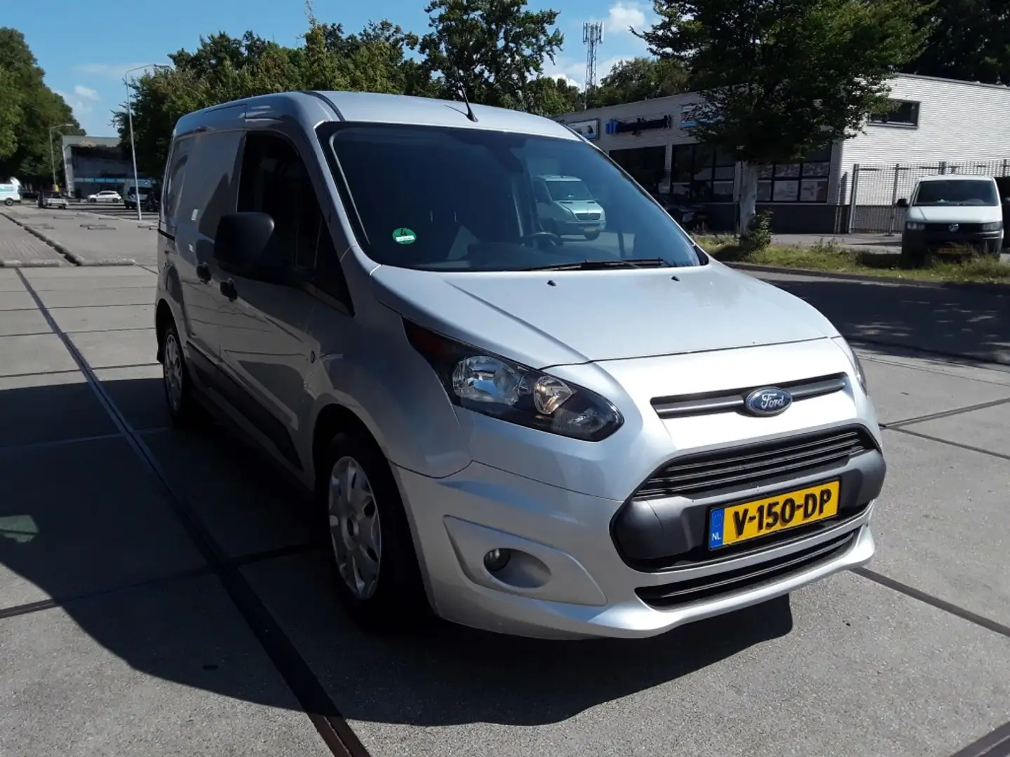 Ford Transit Connect 1.5 TDCI L1 TREND Zilver - 2
