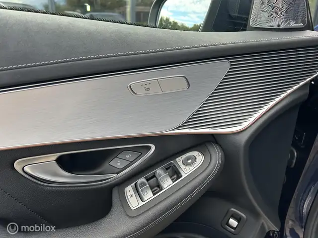 Mercedes-Benz Eqc view 30