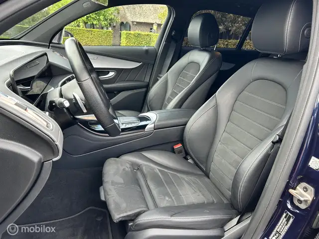 Mercedes-Benz Eqc view 15