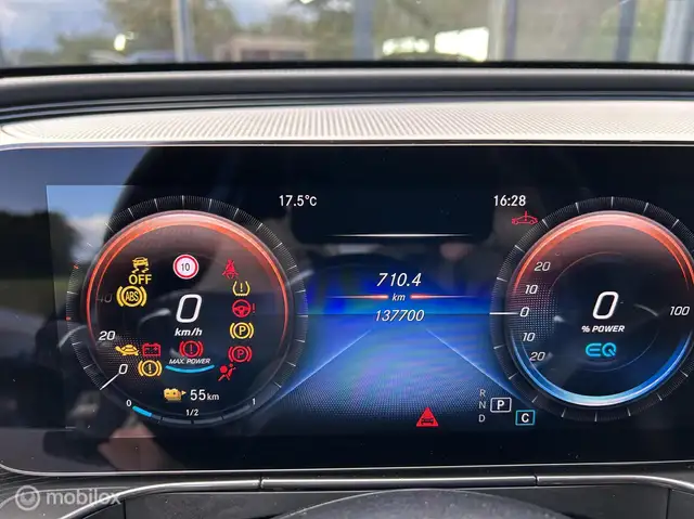 Mercedes-Benz Eqc view 27