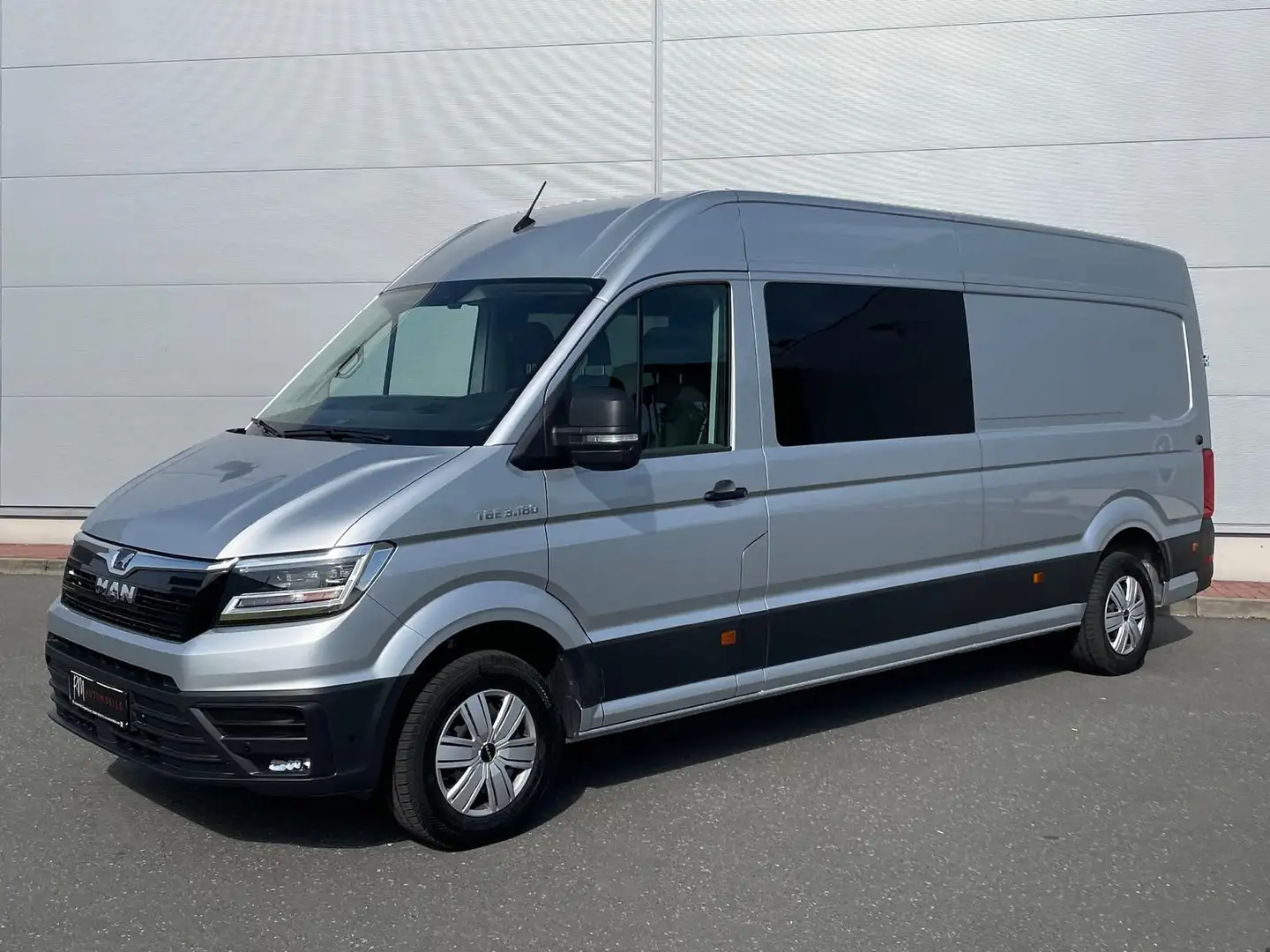 MAN TGE 3.180 L4H3 MIXTO 4x4 Autom LED ACC AHK Silber - 1