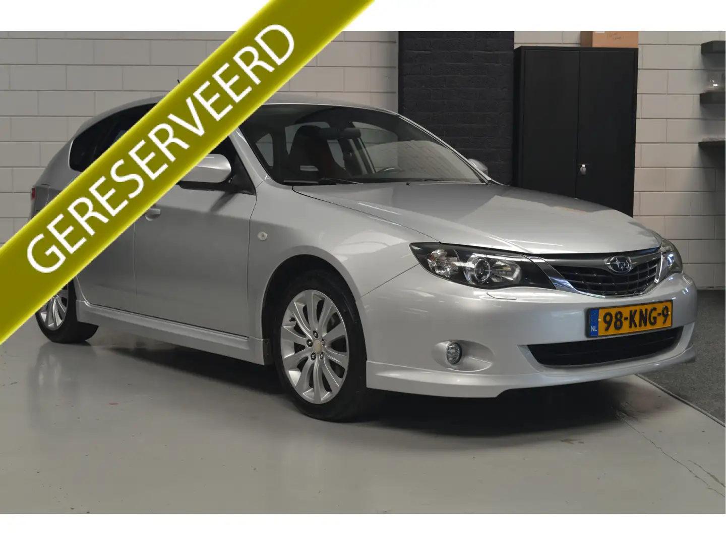 Subaru Impreza 2.0R Sport AWD // CLIMA // CRUISE // TREKHAAK // C Grey - 1