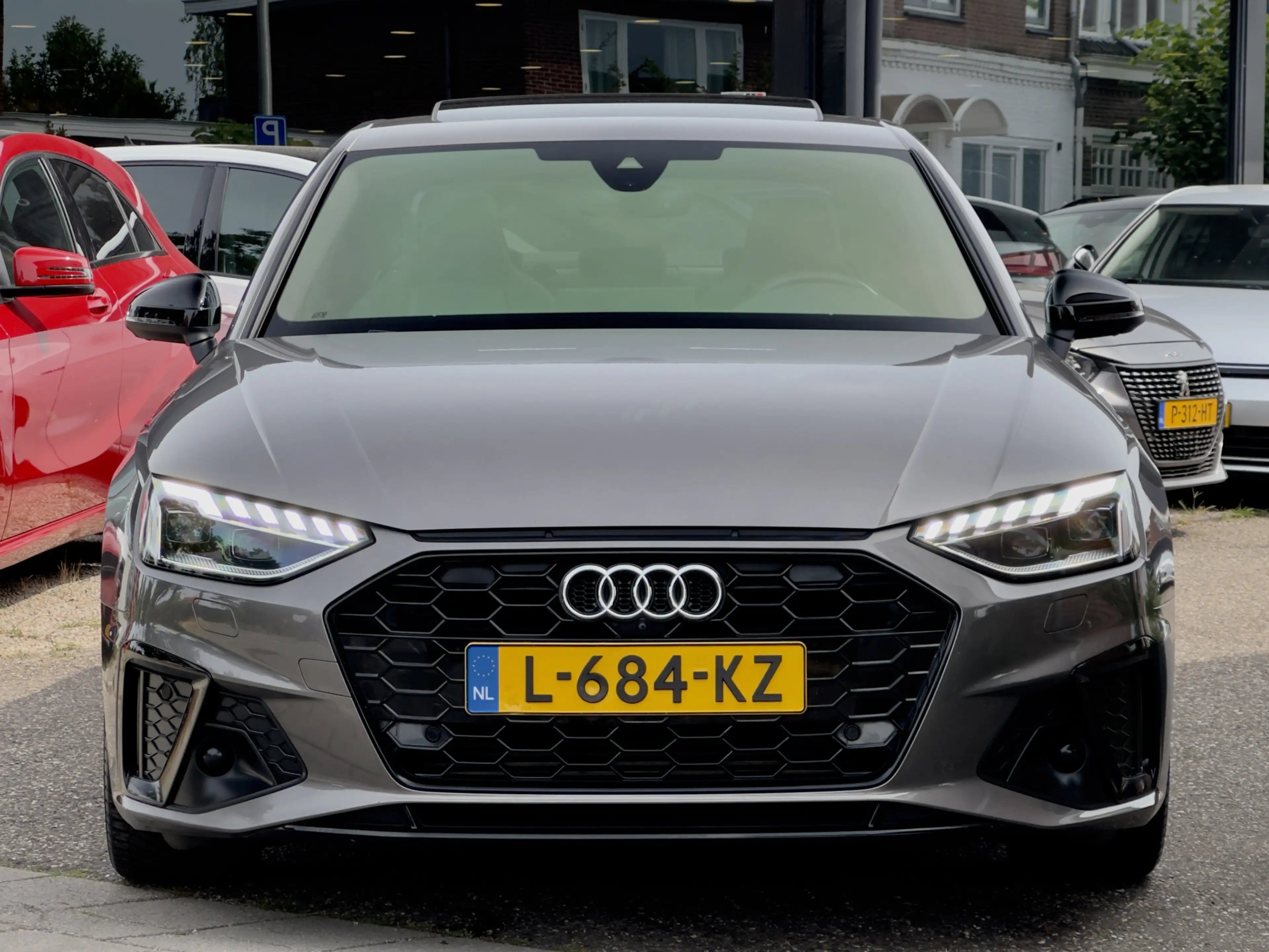 Audi A4 Limousine 40 TFSI ACTIE BETAAL NU 50% 13.950 DE RE — photo 5