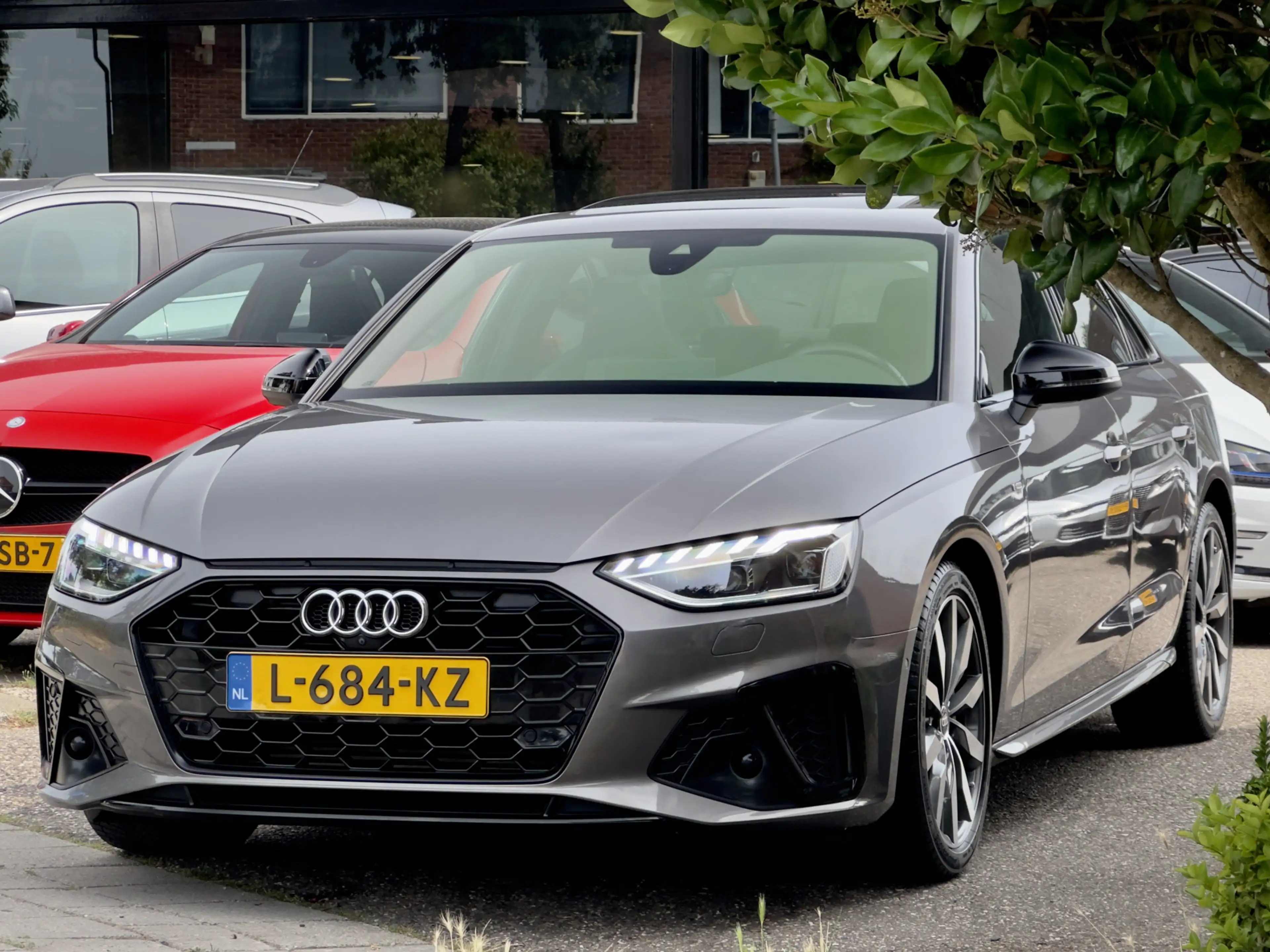 Audi A4 Limousine 40 TFSI ACTIE BETAAL NU 50% 13.950 DE RE — photo 9