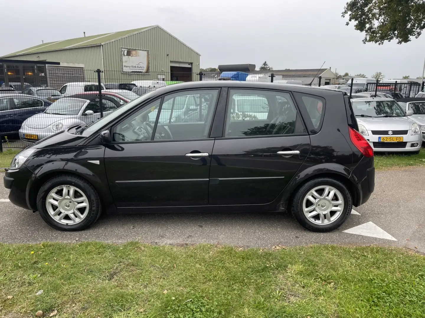 Renault Scenic 2.0-16V Tech Line | Panoramadak | APK 10-2025 | Tr Zwart - 2
