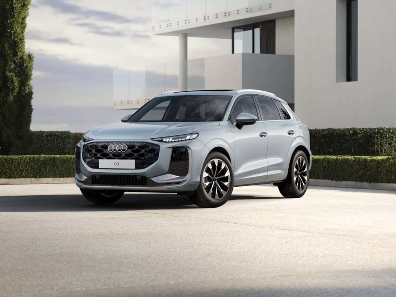 Audi Q3 SUV Business TFSI  110 kW S tronic
