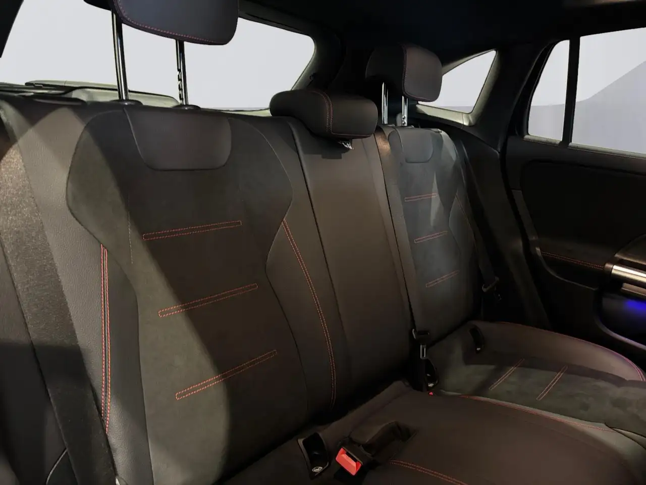 Mercedes-Benz GLA d AMG Line, миниатюра 13