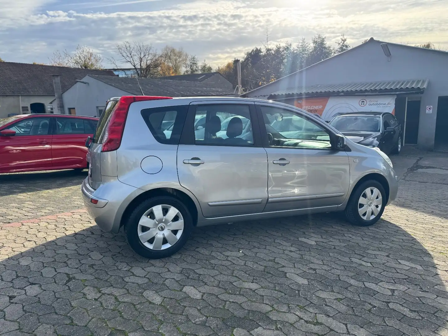 Nissan Note Acenta Klima 2 Hand TÜV-5.2027 Silber - 2