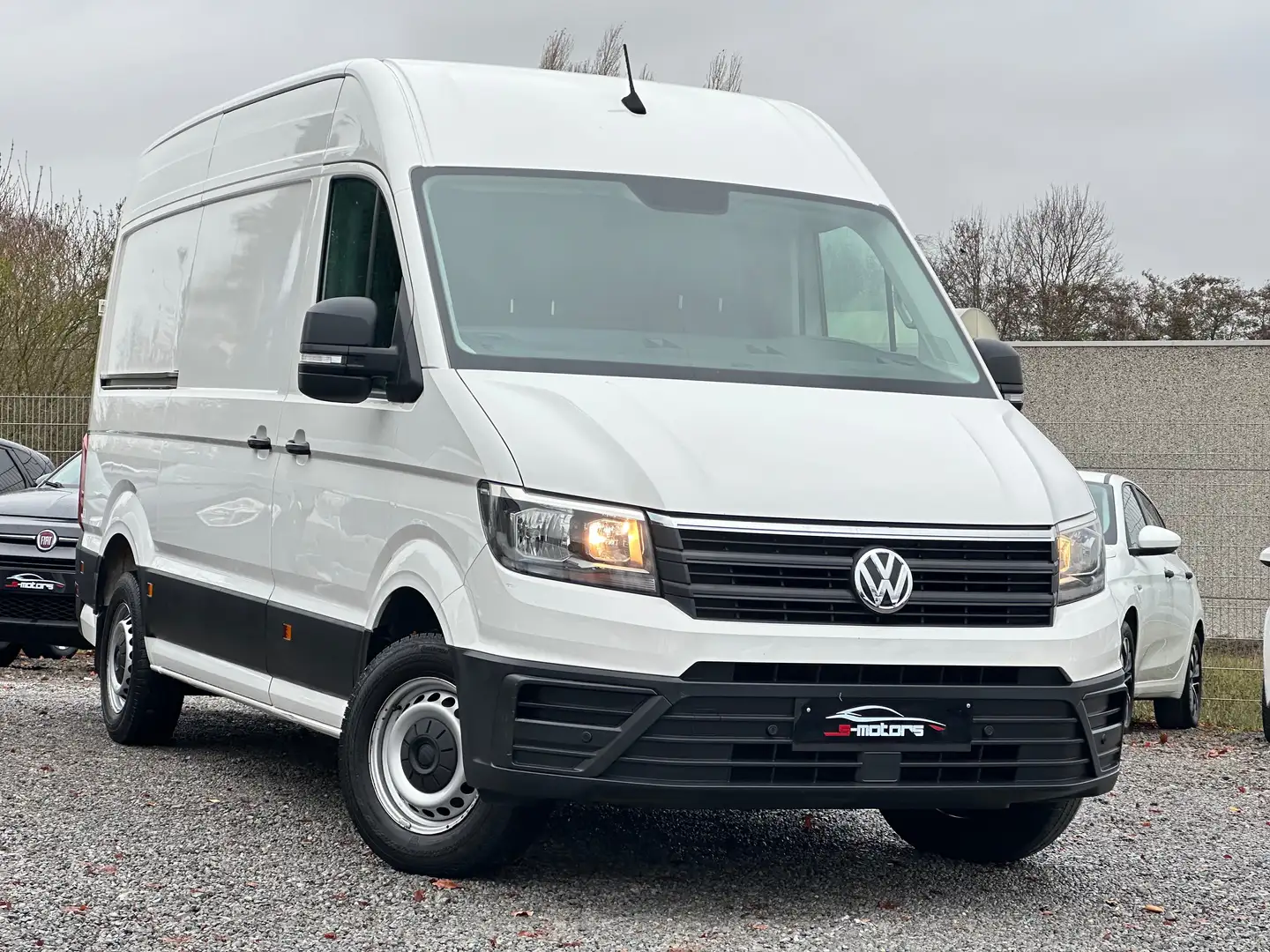 Volkswagen Crafter 2.0 CR TDi L3H2 • TRES PROPRE • 12388€ HTVA Blanc - 1