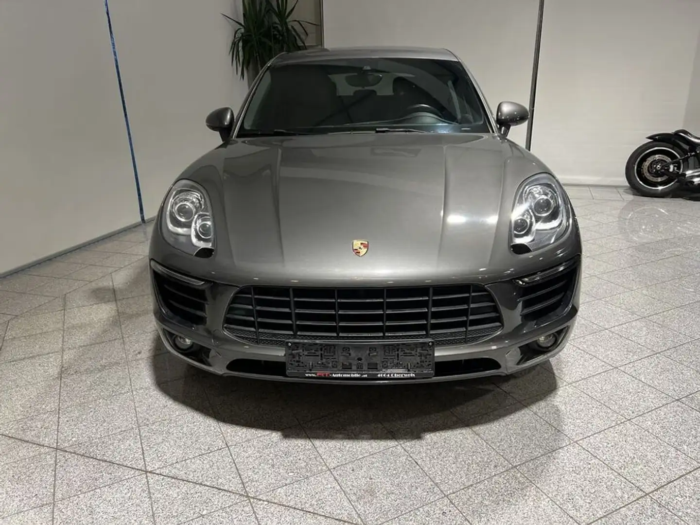 Porsche Macan S Diesel Grau - 2