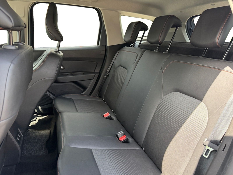 Dacia Duster II Sondermodell Extreme Allrad Kamera — photo 15
