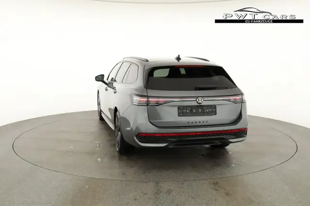 Volkswagen Passat Variant 2.0 TDI 142 kW 4Motion R-Line DSG 4M Black, AHK... Ansicht 39