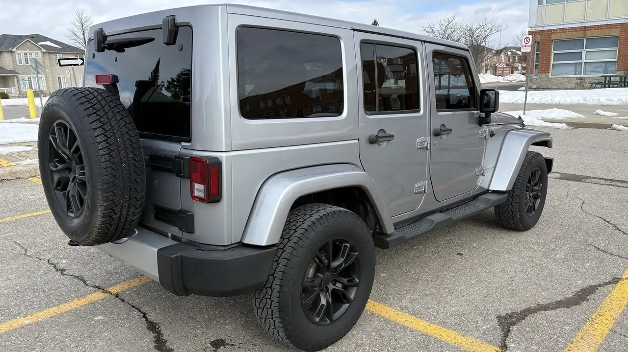 Jeep Wrangler снимка Jeep Wrangler