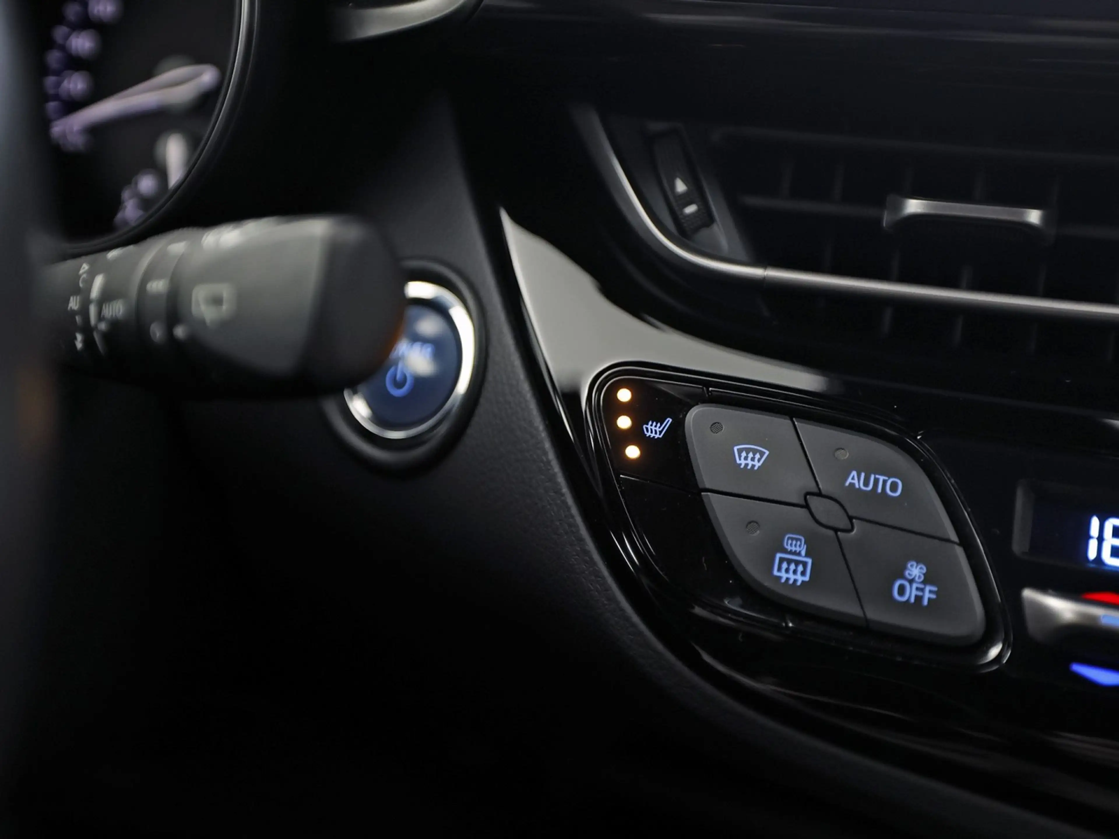 Toyota C-HR 1.8 Hybrid Sport Automaat (GROOT NAVI, CLIMATE, CA — photo 10