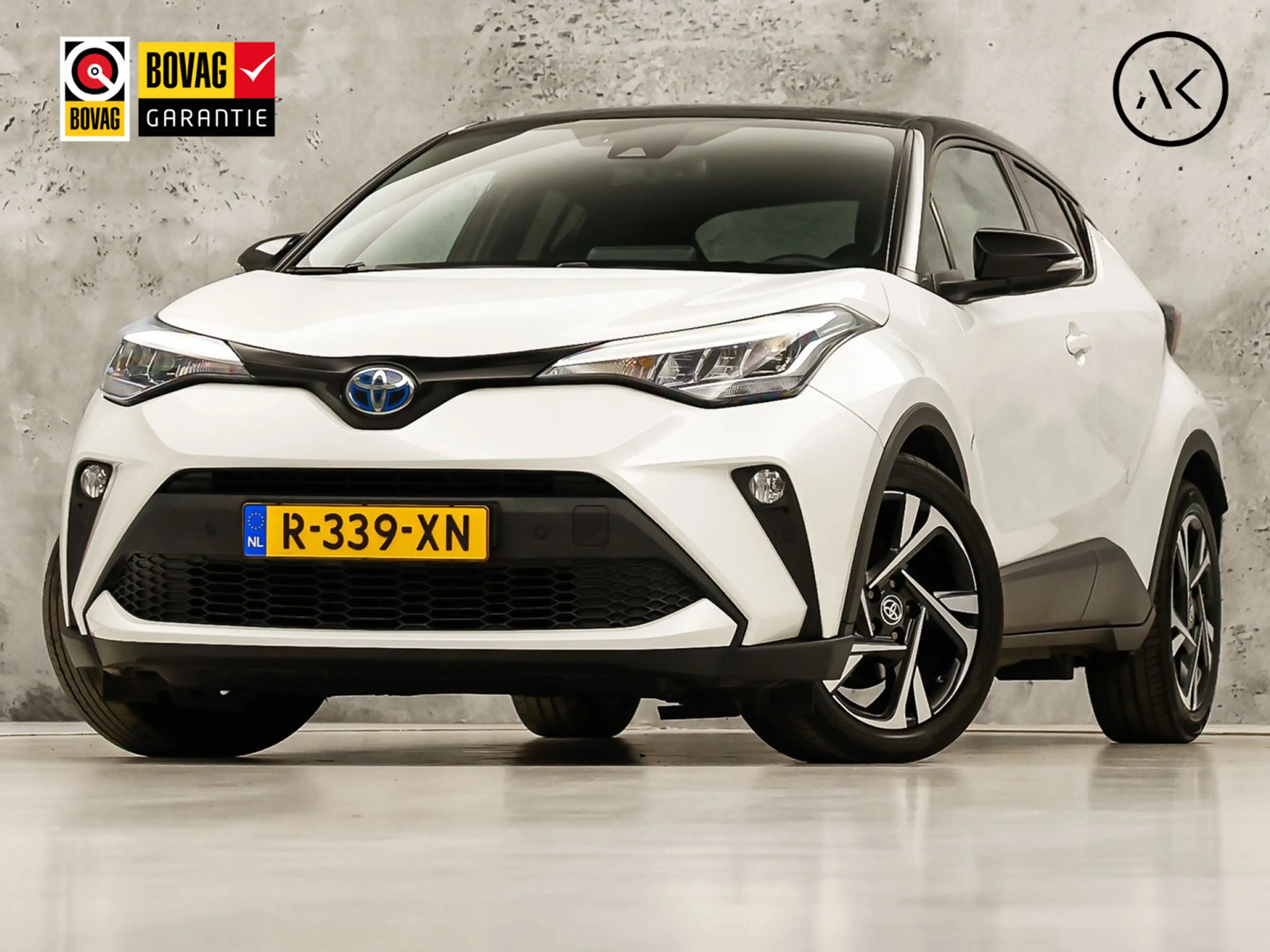 Toyota C-HR 1.8 Hybrid Sport Automaat (GROOT NAVI, CLIMATE, CA