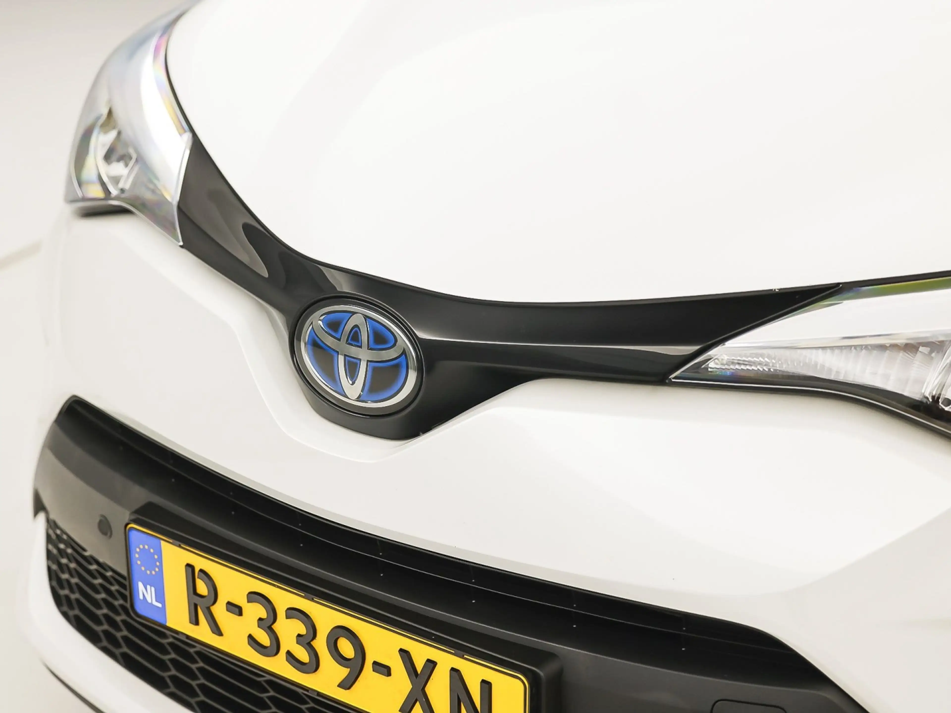 Toyota C-HR 1.8 Hybrid Sport Automaat (GROOT NAVI, CLIMATE, CA — photo 29