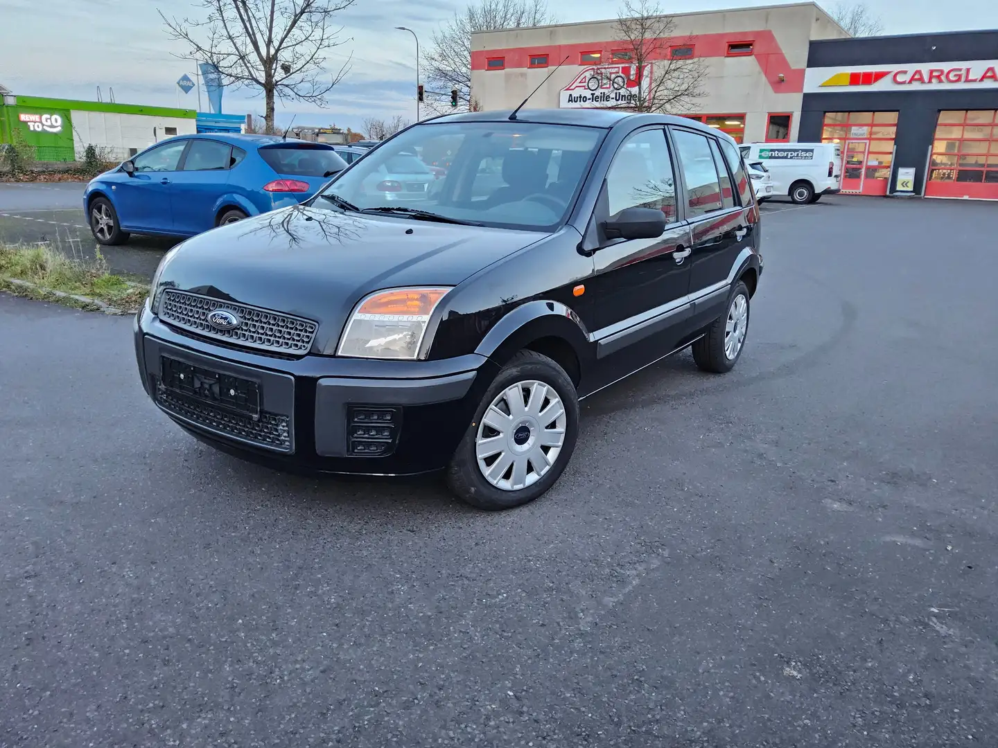 Ford Fusion Ambiente *org. 111 TKM*Scheckheft gepflegt* Schwarz - 1