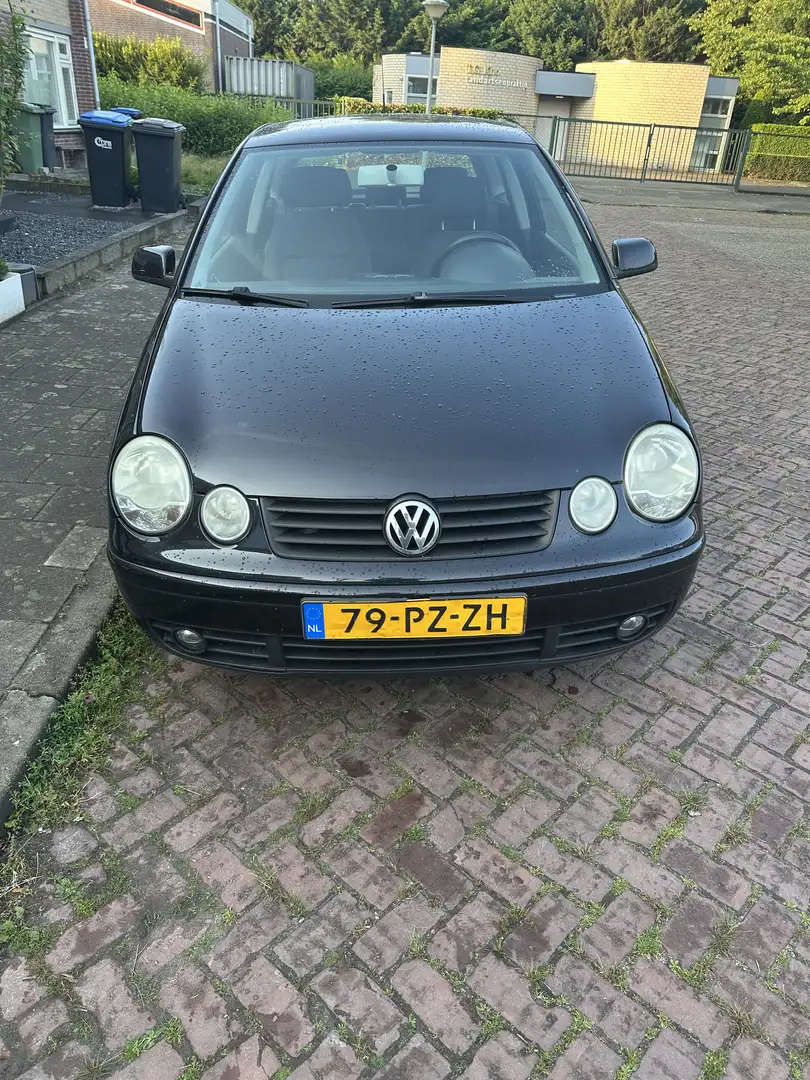 Volkswagen Polo 1.4 16V Comfortline - 1