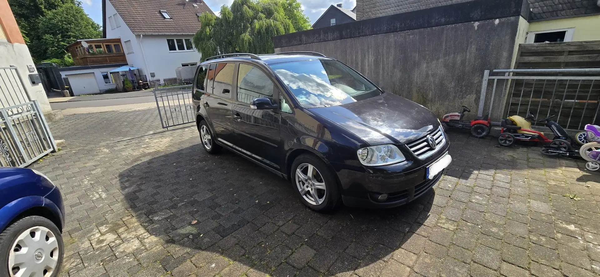 Volkswagen Touran Goal Schwarz - 2