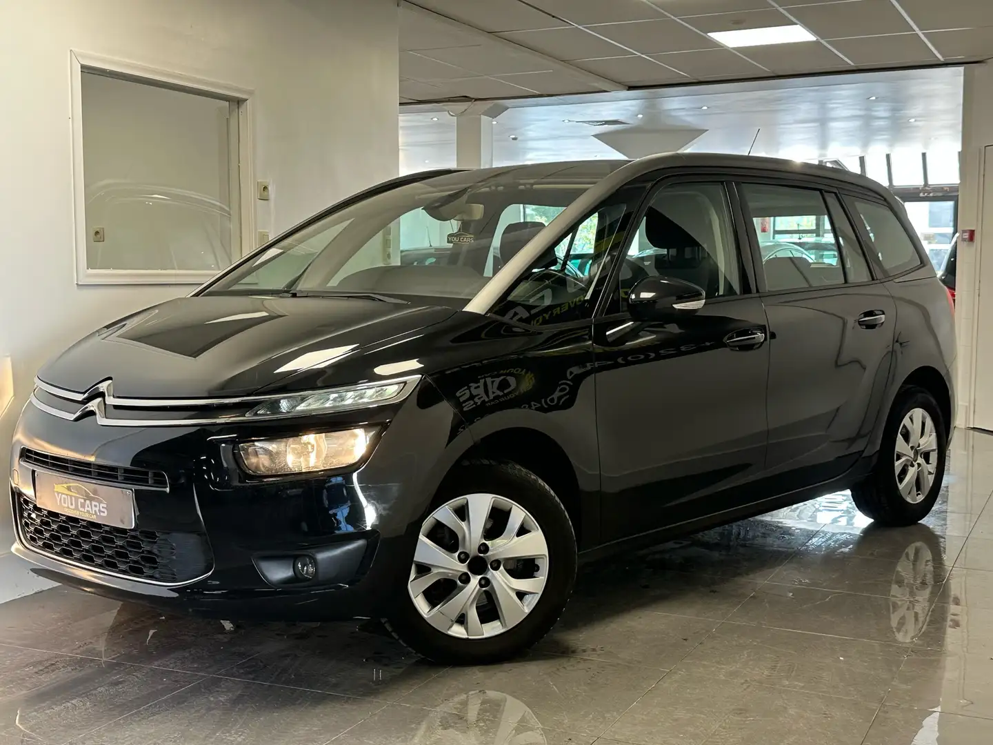 Citroen C4 Picasso BlueHDi 120 SHINE 7 PLACE/ 7 PLAATS Zwart - 2