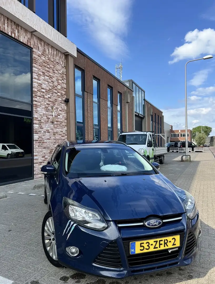 Ford Focus 1.6 TDCI ECO. L. Ti. Blauw - 2