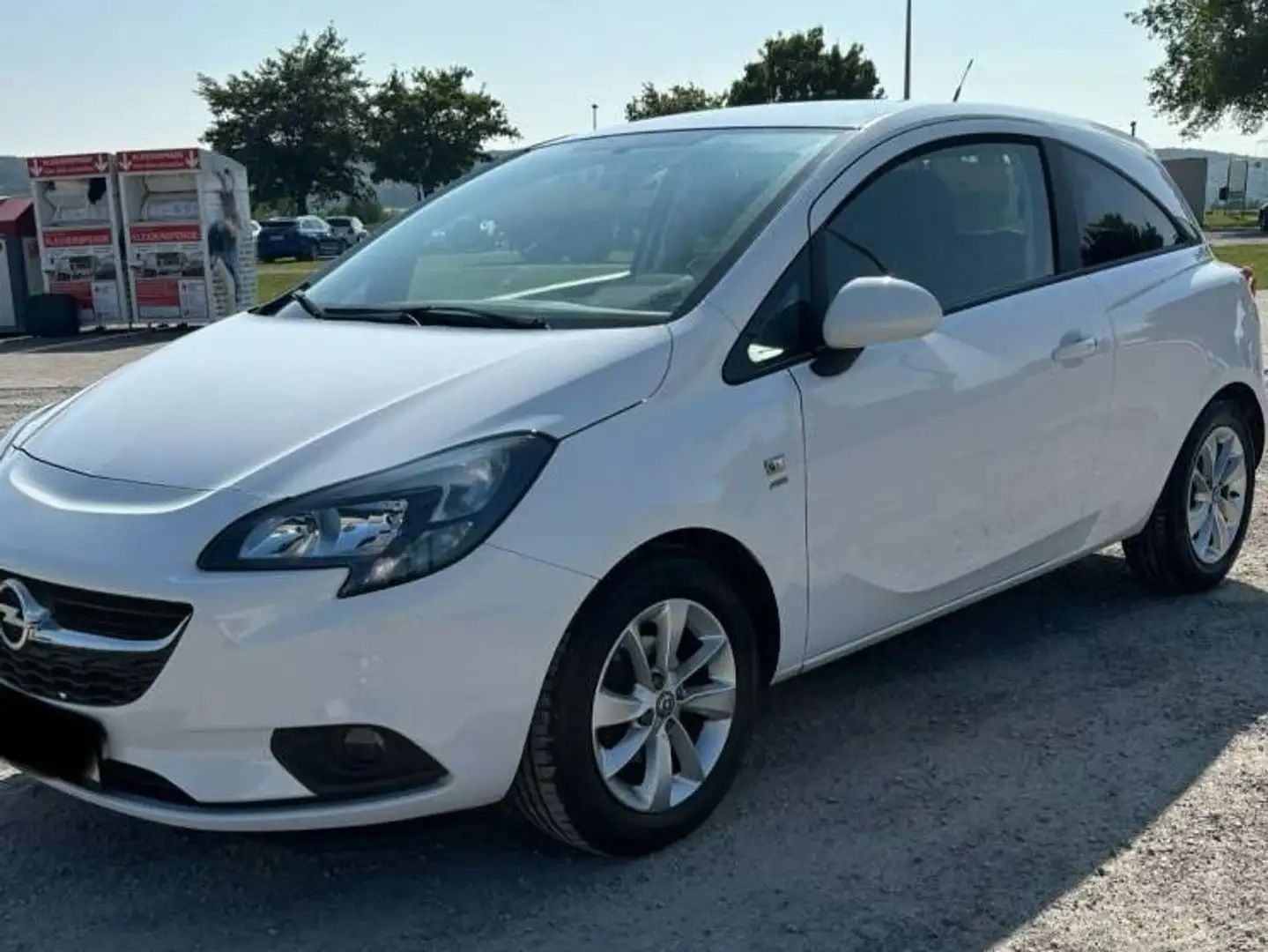 Opel Corsa Active Blanc - 1